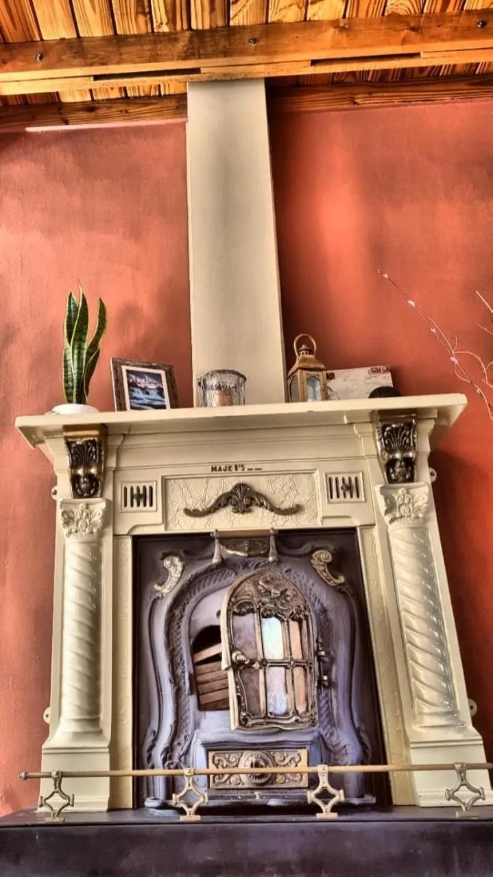 flat iron in Hotel Lago del Desierto