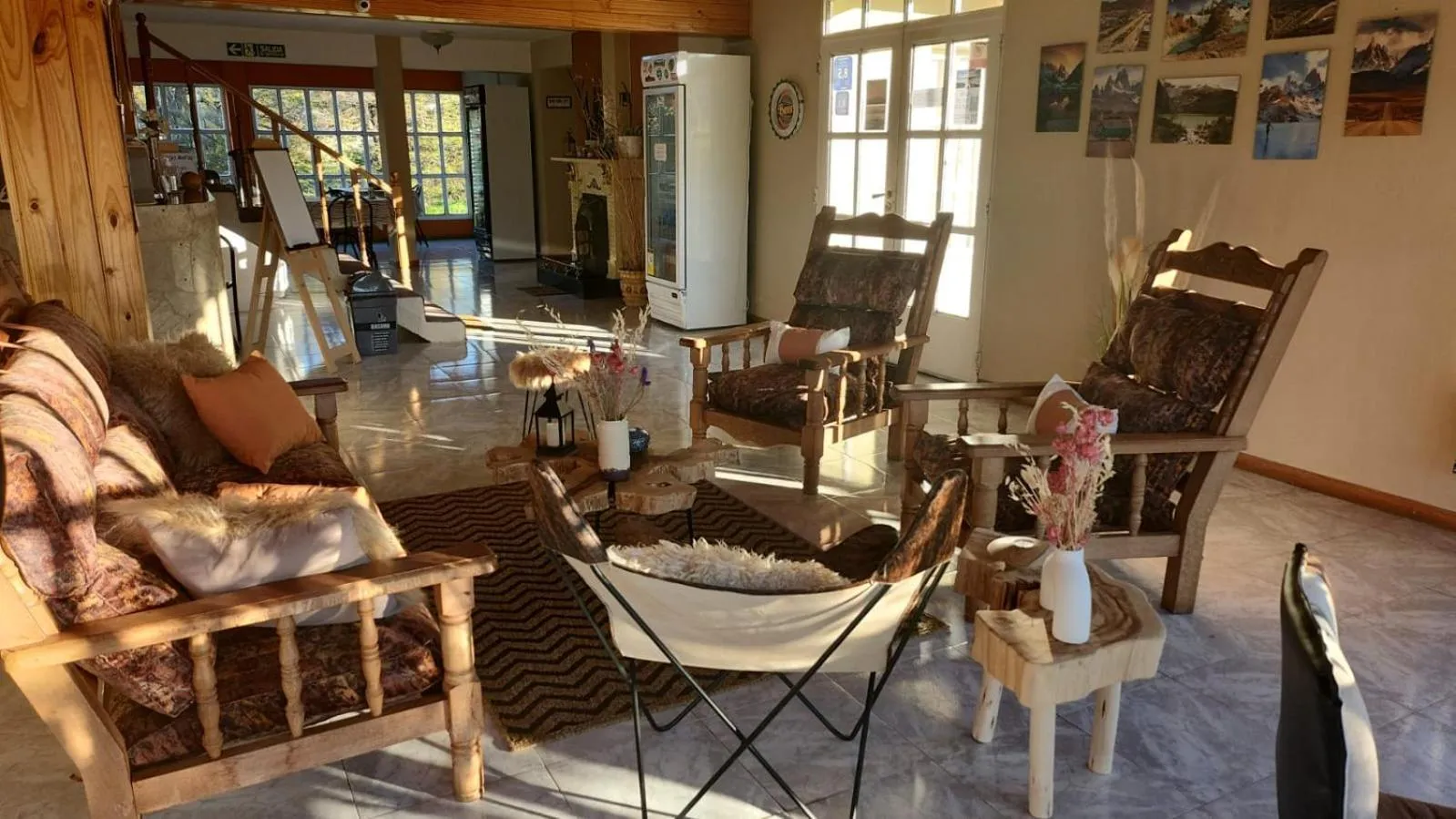 Seating area in Hotel Lago del Desierto