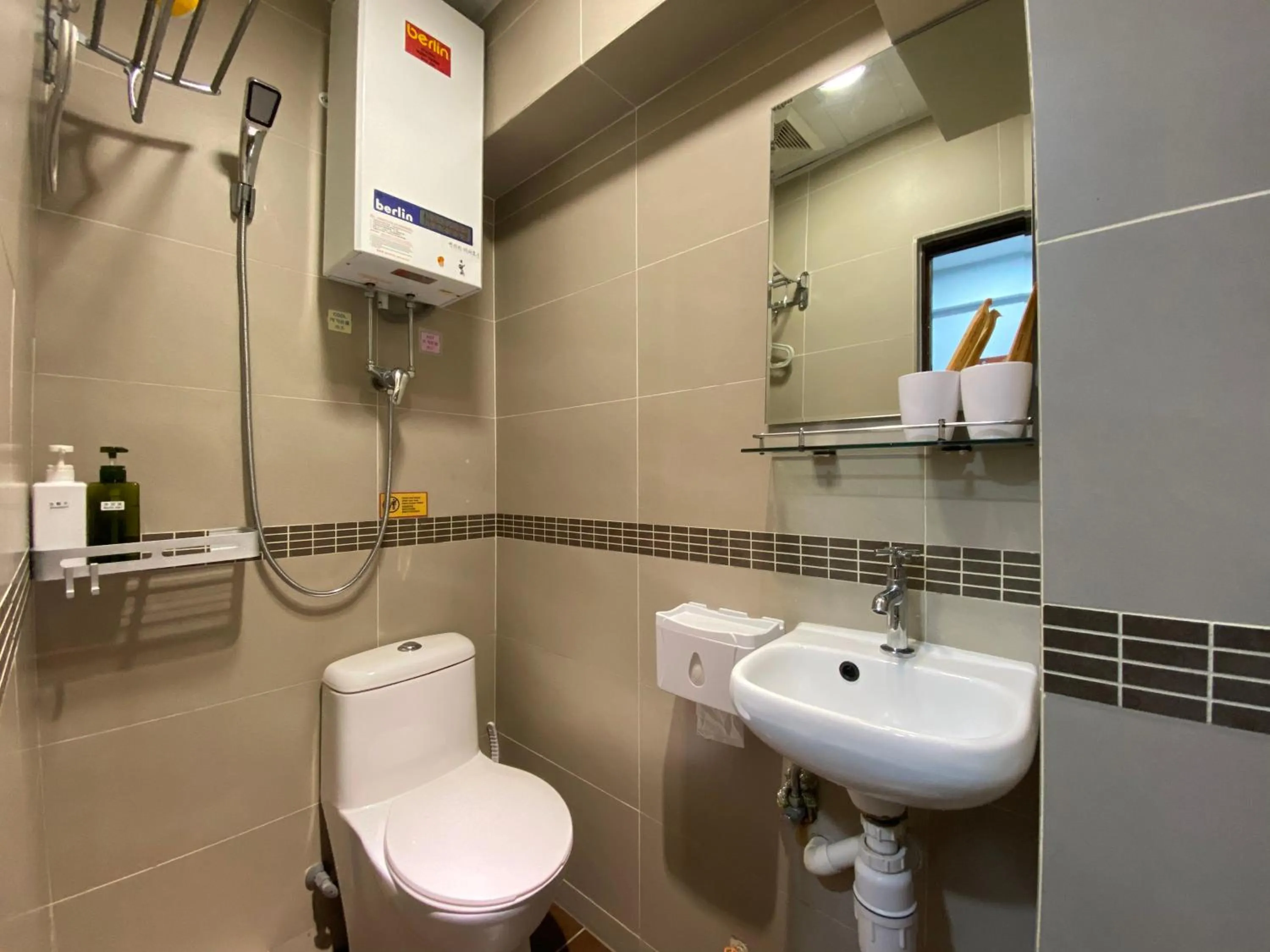 Royal Paris Guest House 皇家巴黎賓館