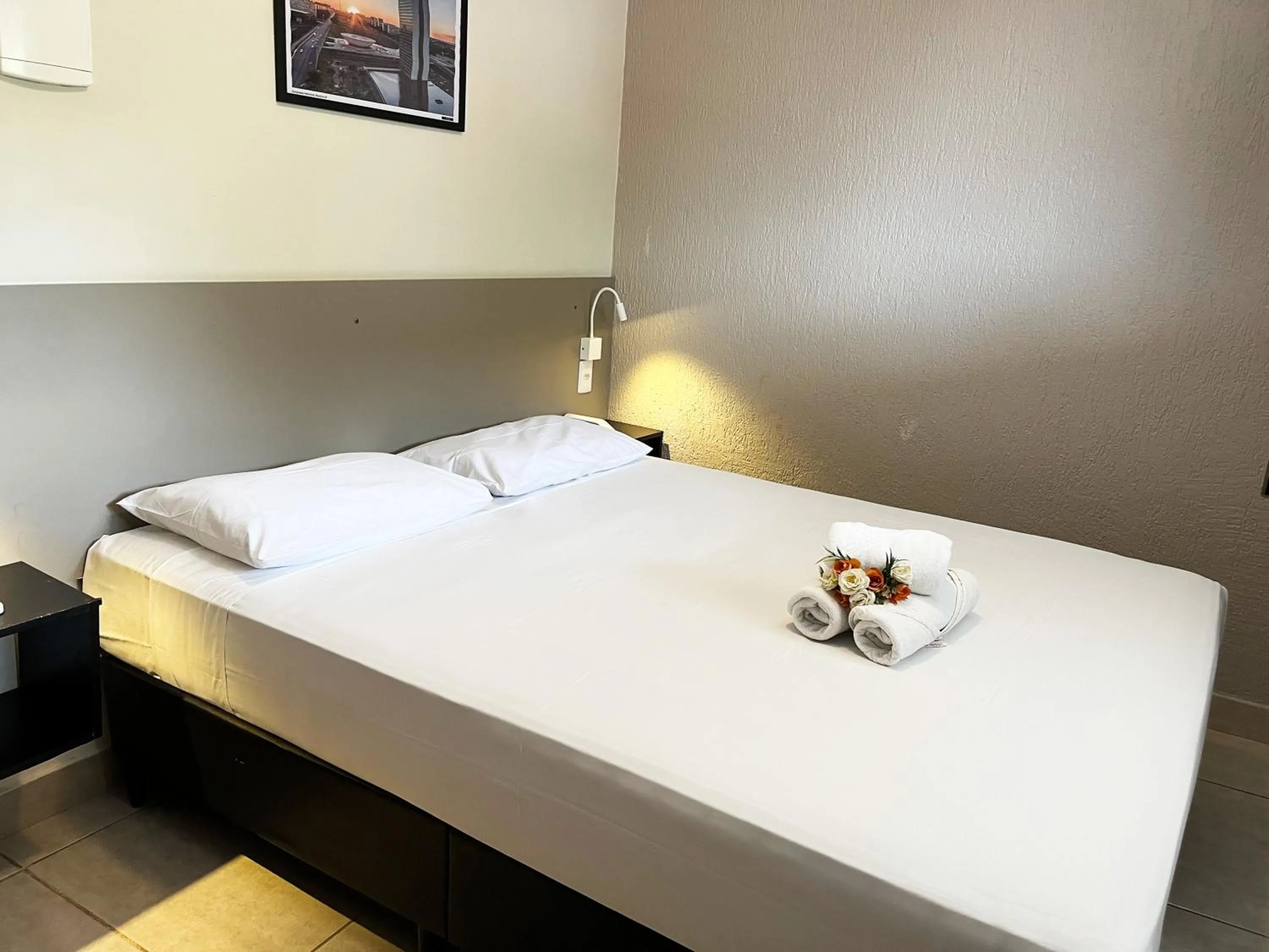 Bed in Hotel Montana Aeroporto by Bsb Inn