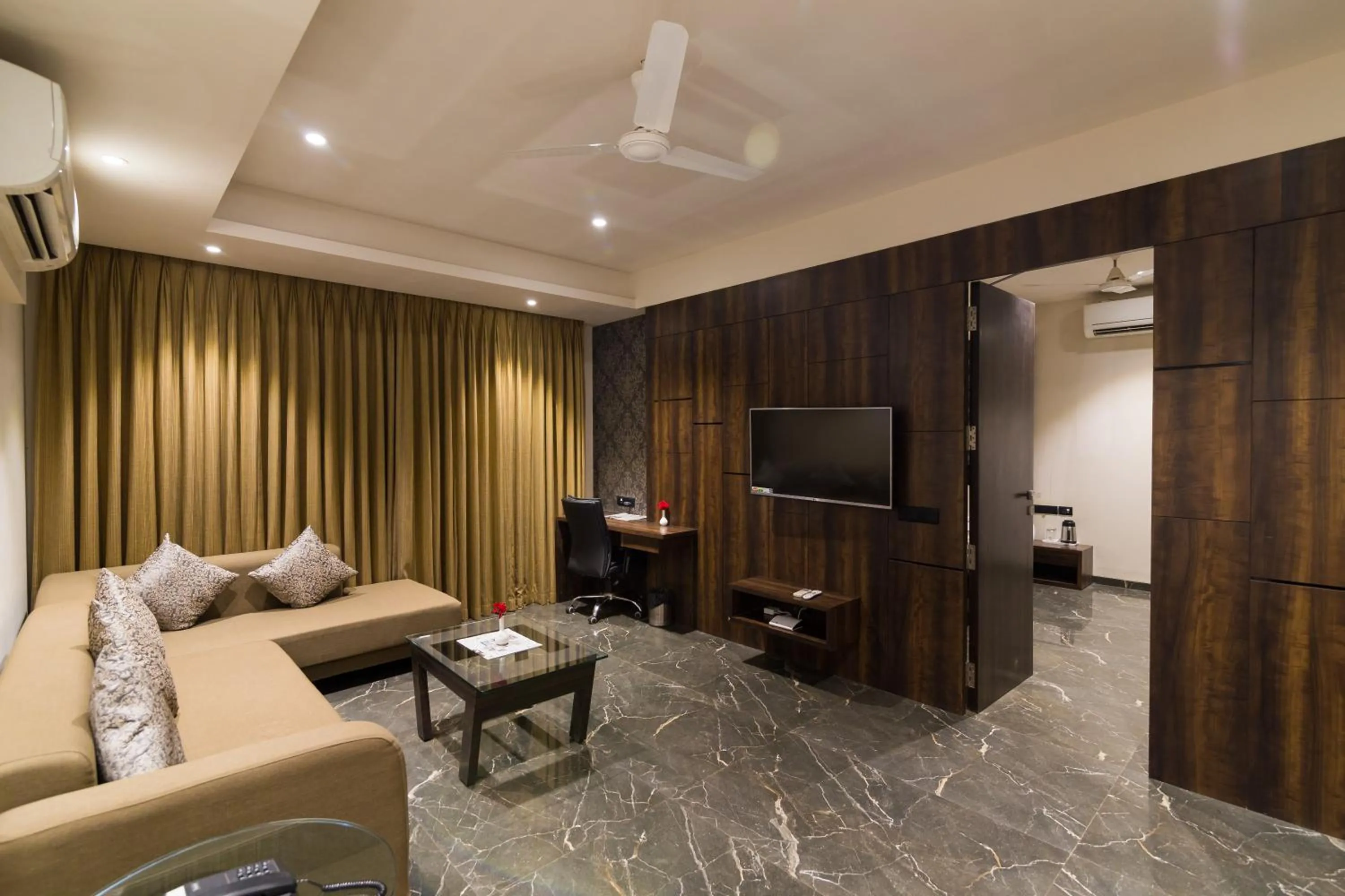 Sentosa Resorts & Water Park