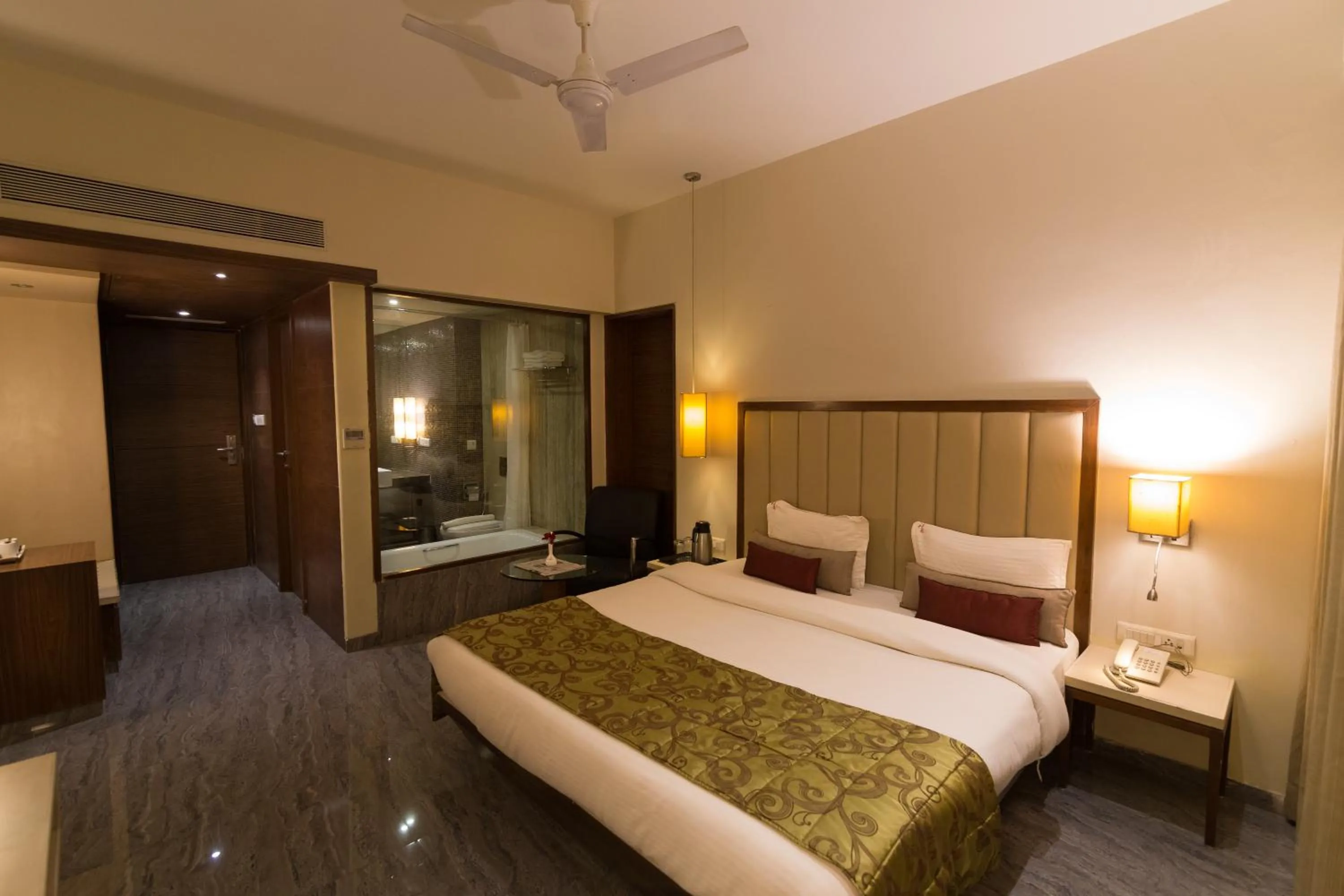 Photo of the whole room in Sentosa Resorts & Water Park