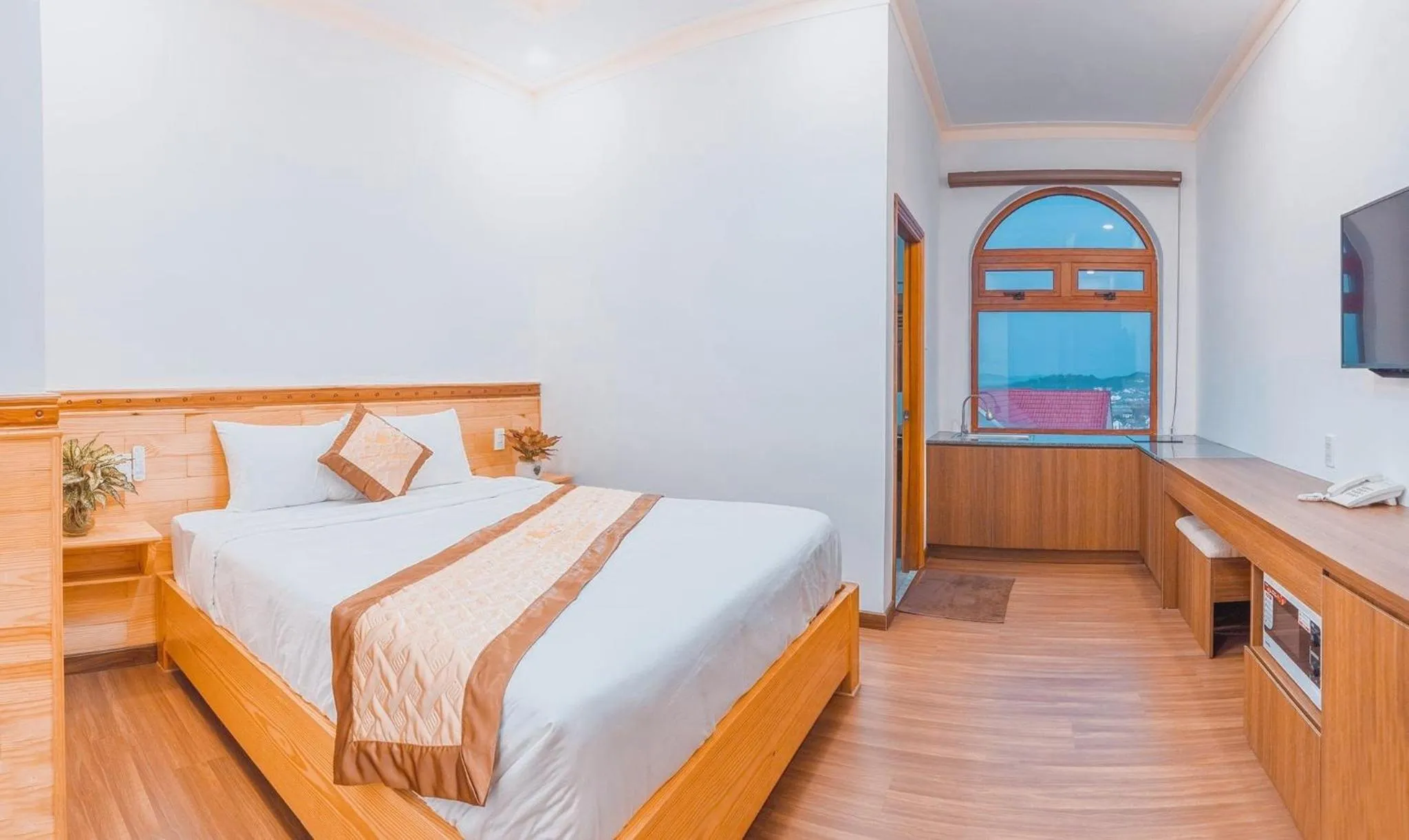 Bed in Hoàng Yến Villa Dalat