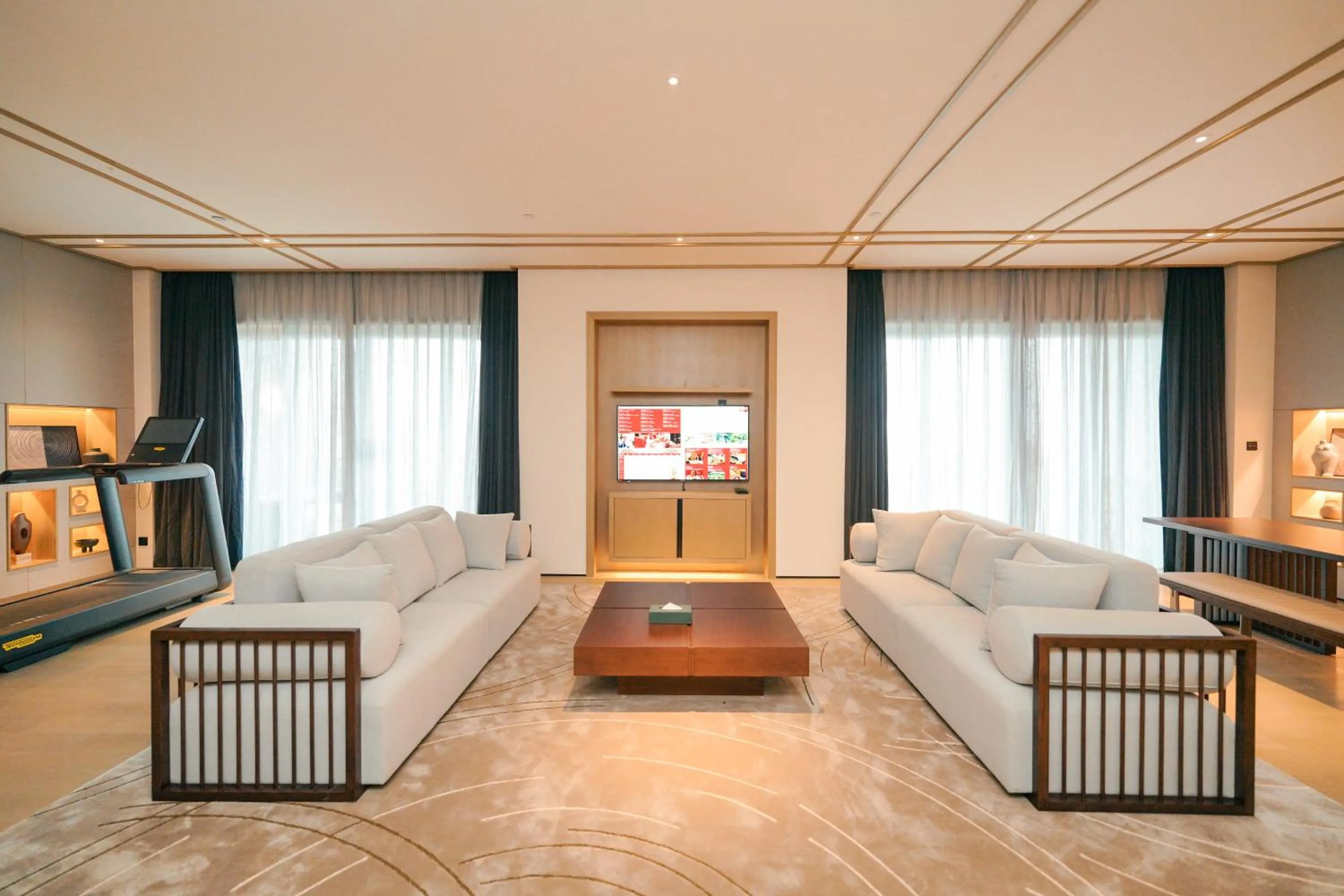 Living room in Melia Chongqing