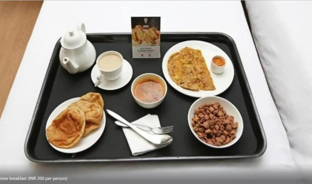 Food and drinks in Comfy Stay Hotels 2nd Floor