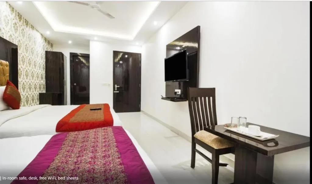 Bed in Comfy Stay Hotels 2nd Floor