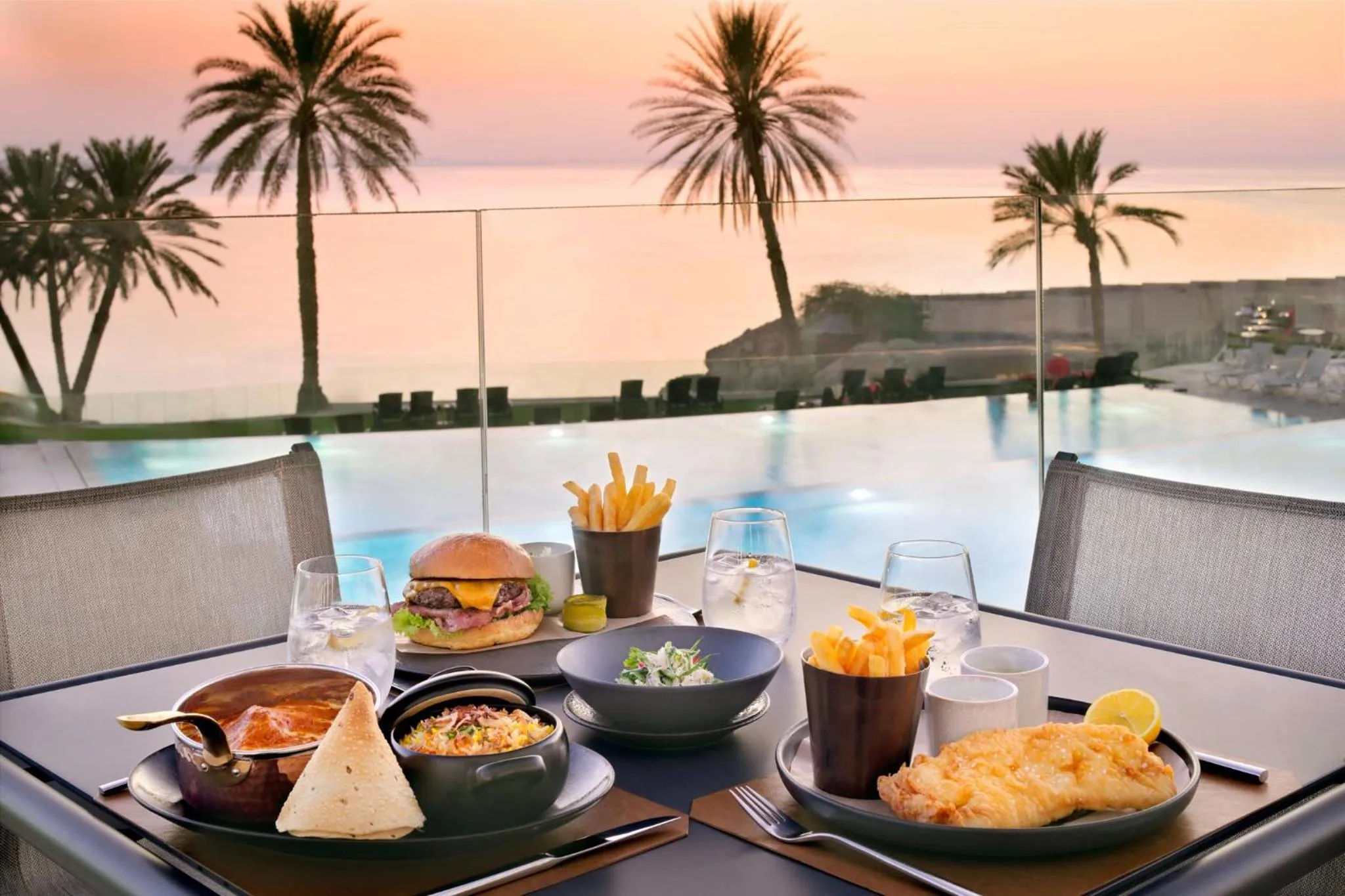 Restaurant/places to eat in Crowne Plaza Muscat by IHG