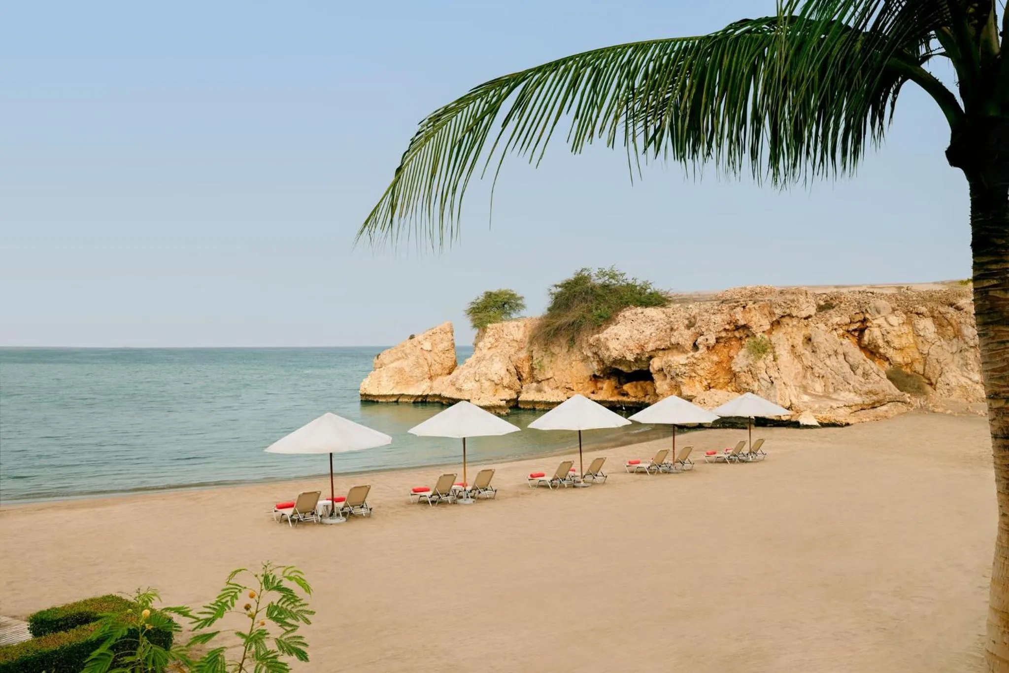 Lobby or reception in Crowne Plaza Muscat by IHG