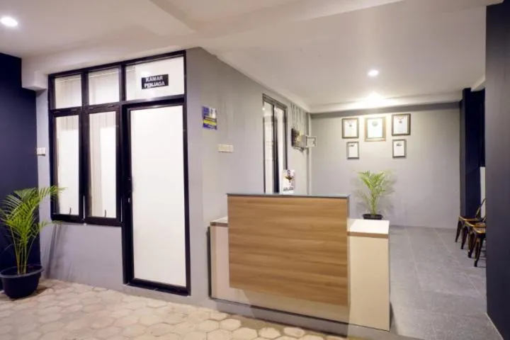 DPARAGON KEBON JERUK