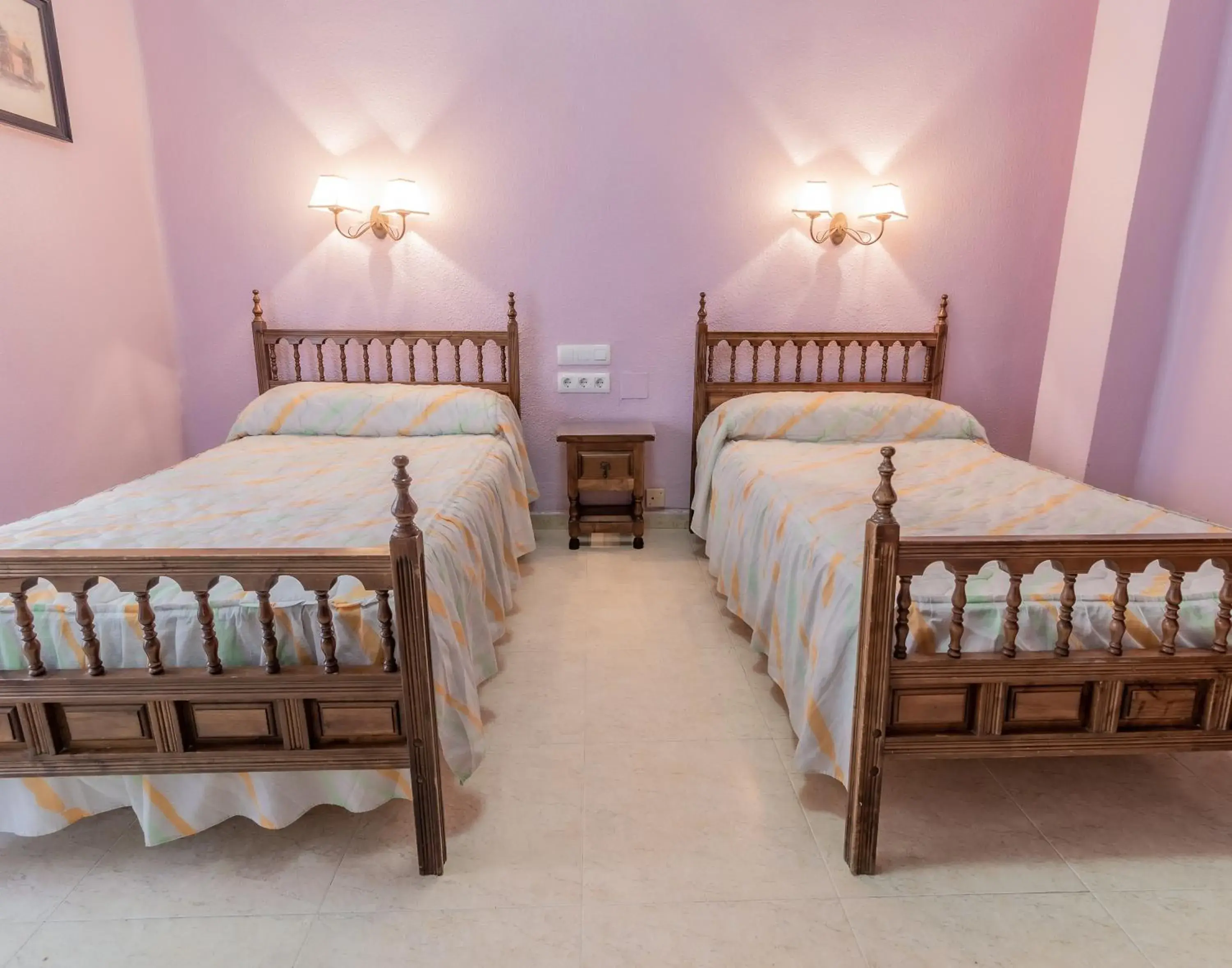 Pensión Virginia by Vivere Stays Pensión Virginia by Vivere Stays