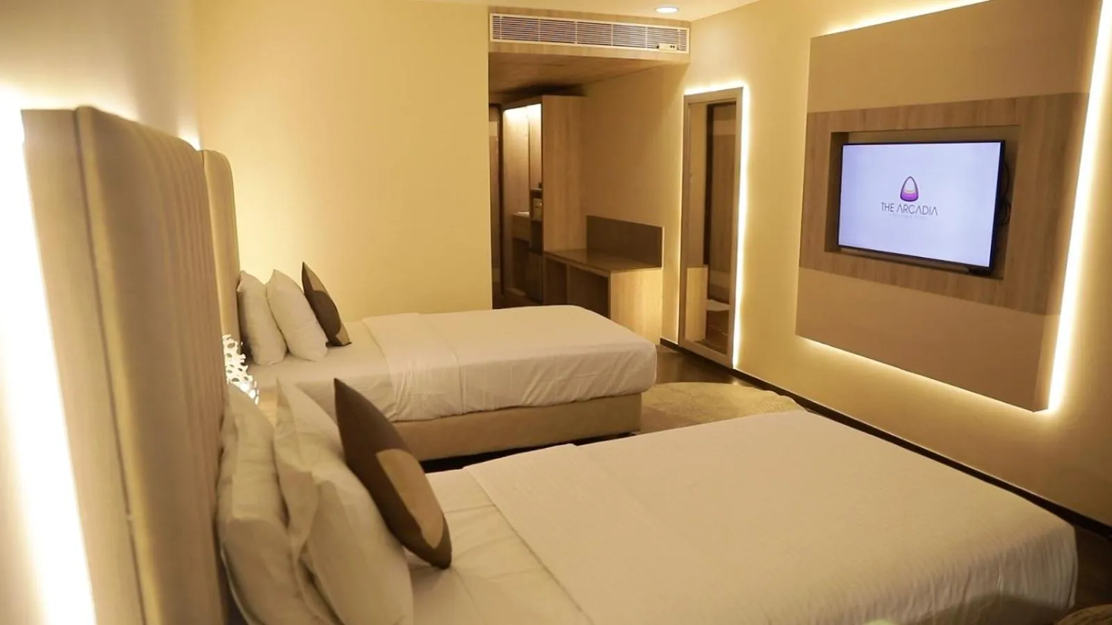 Bed in The Arcadia Coimbatore Airport