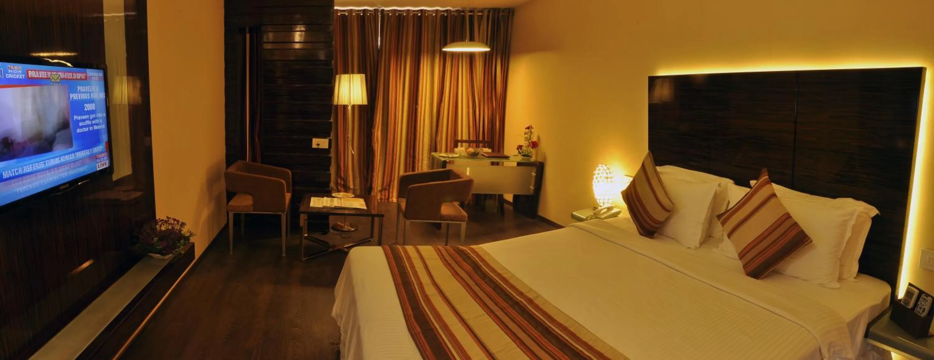 Photo of the whole room, Bed in The Arcadia