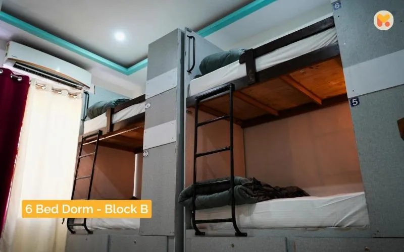 Bed in 6-Bed Female Dormitory Room in Madpackers Rishikesh Lakshman Jhula