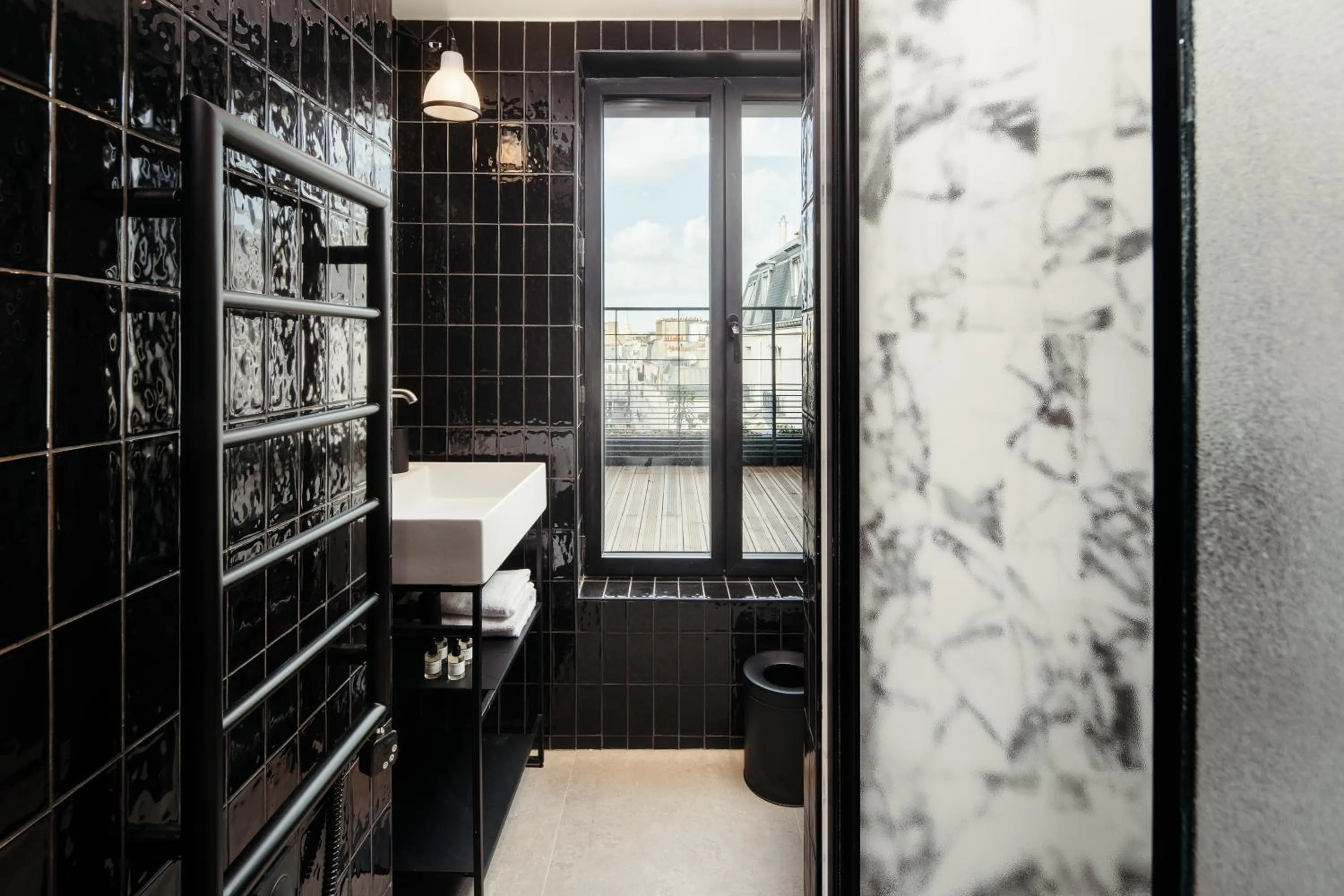 Bathroom in My Maison In Paris Invalides