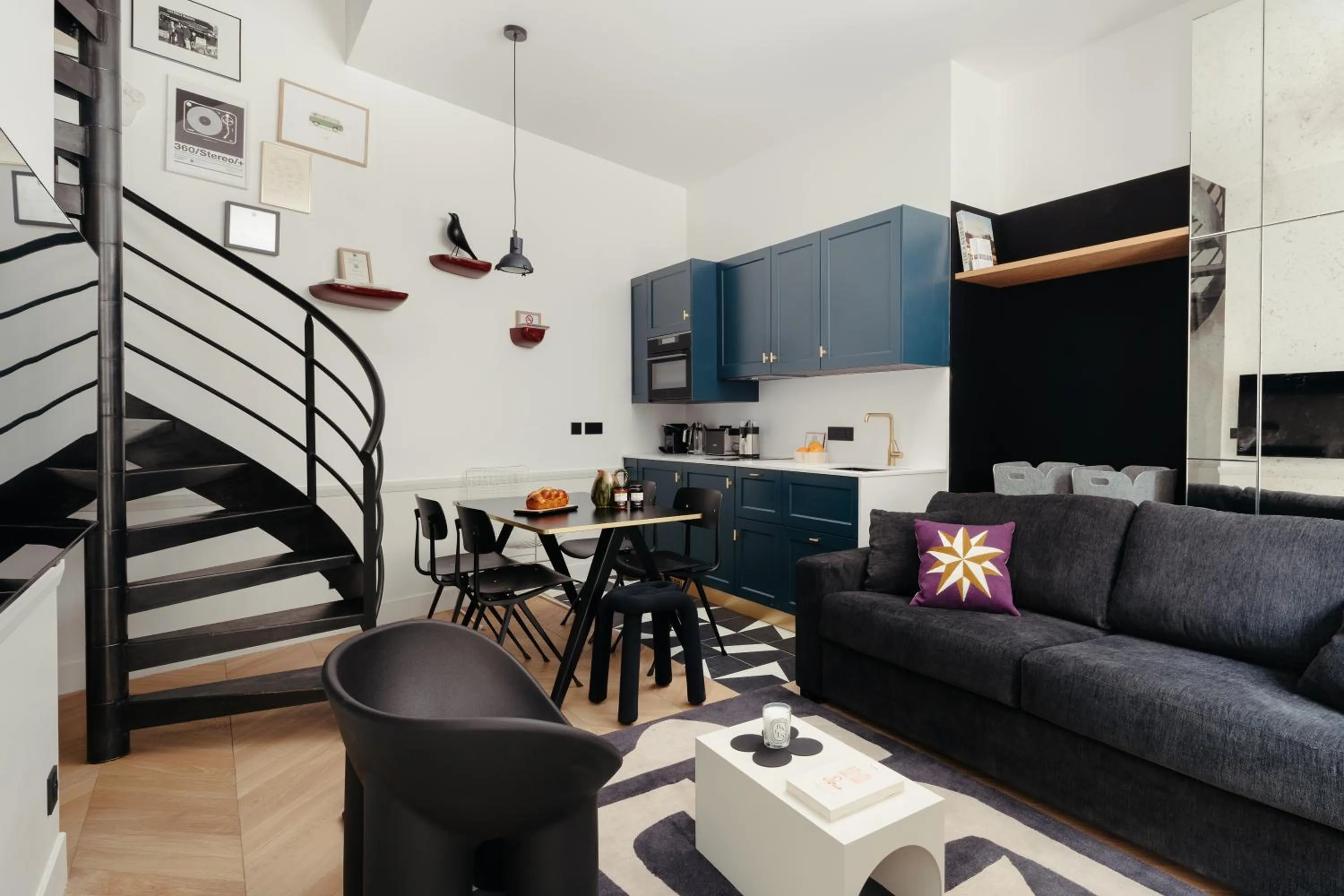Kitchen or kitchenette in My Maison In Paris Invalides
