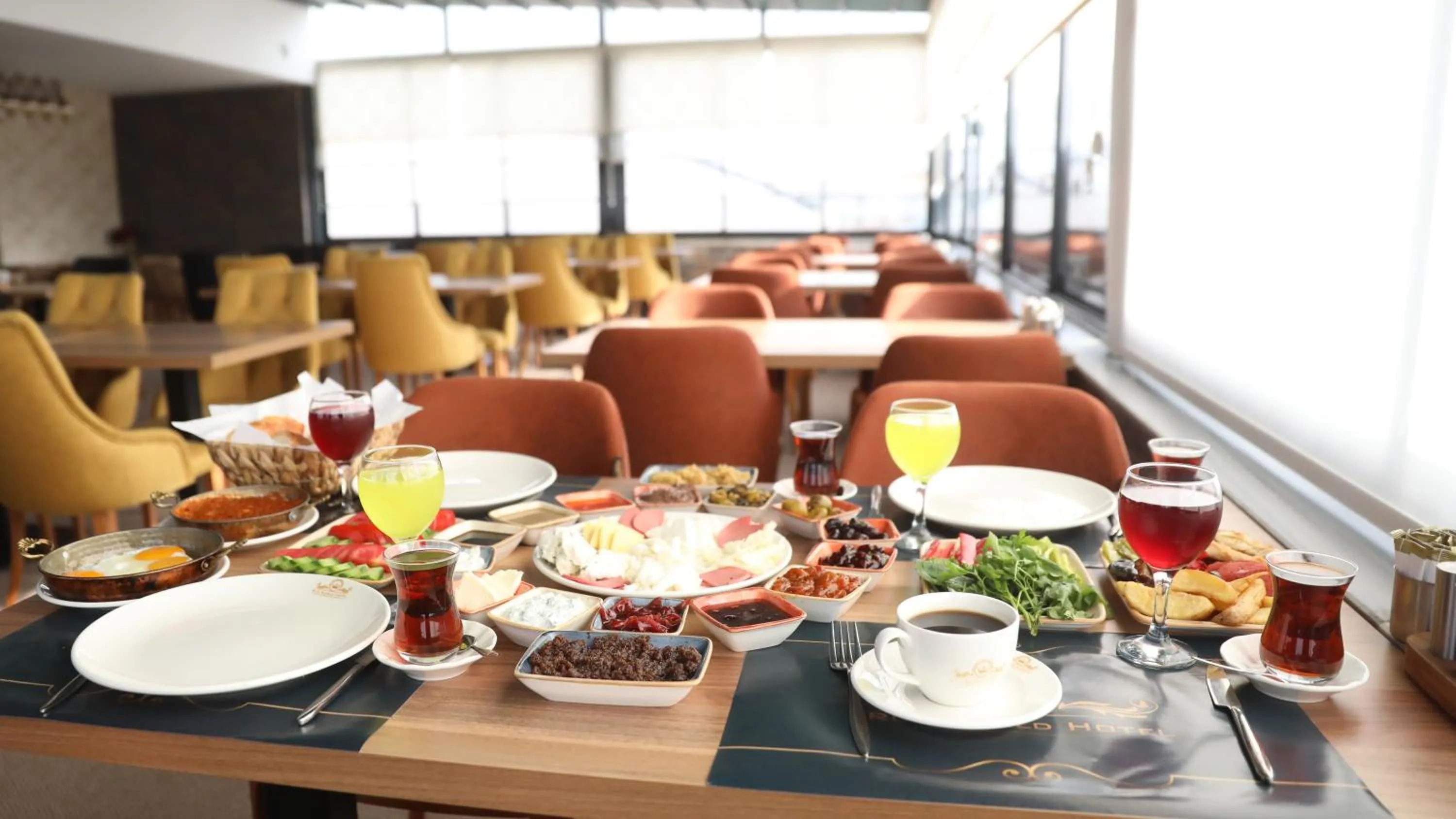 Continental breakfast in RUA WORLD HOTEL