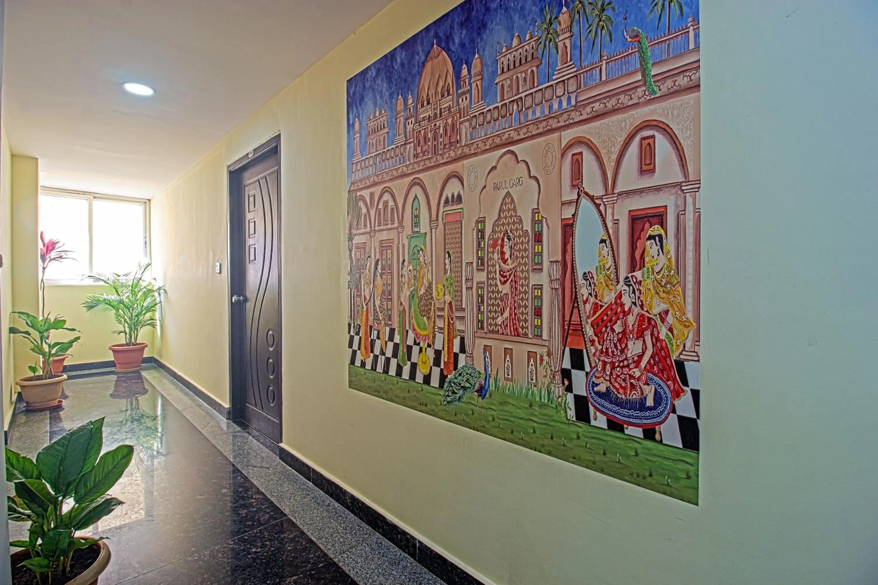 Decorative detail in Hotel NS Royal Emirates With 3Hr Early check in