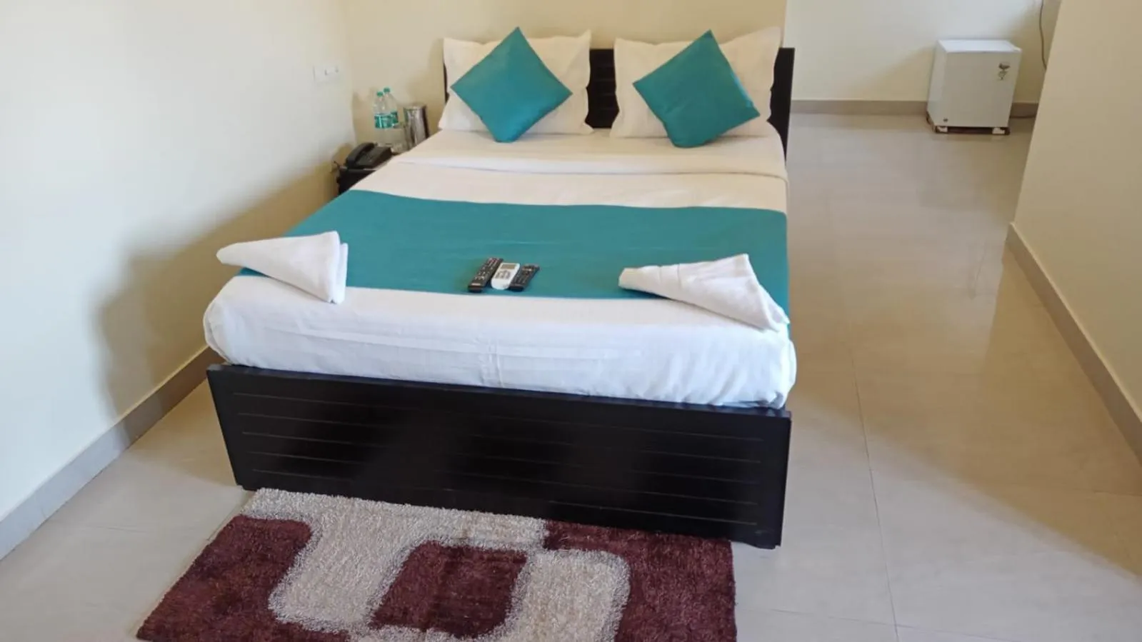 Bedroom, Bed in Hotel NS Royal Emirates With 3Hr Early check in