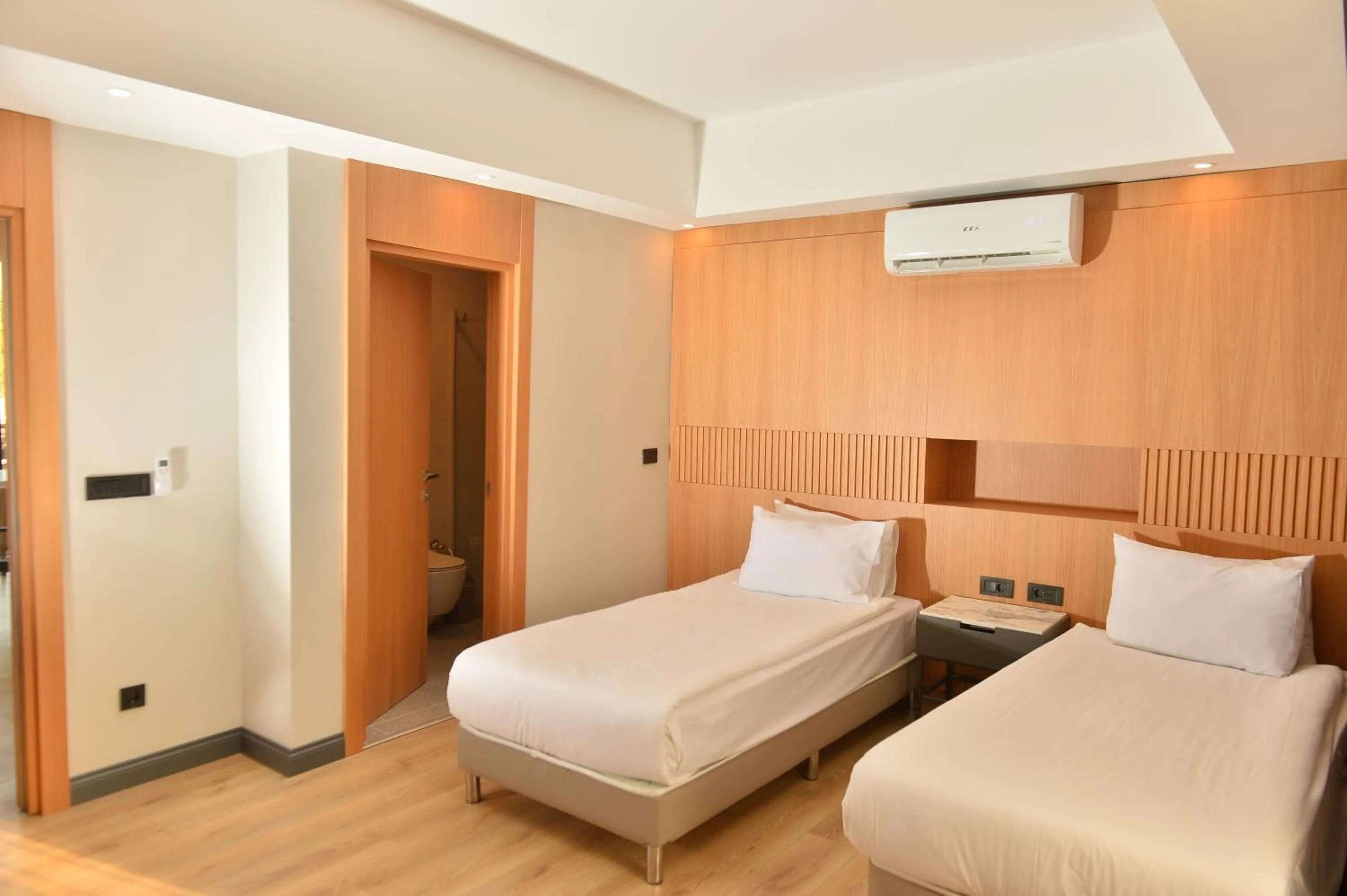 Bedroom, Bed in Miarosa Kemer Beach