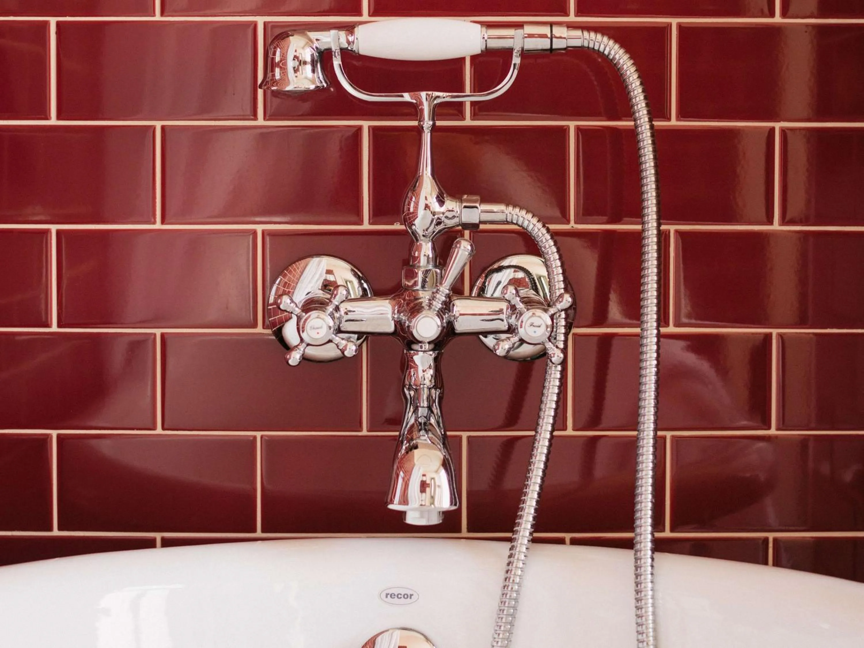 Bathroom in Hotel Ruth, WorldHotels Crafted