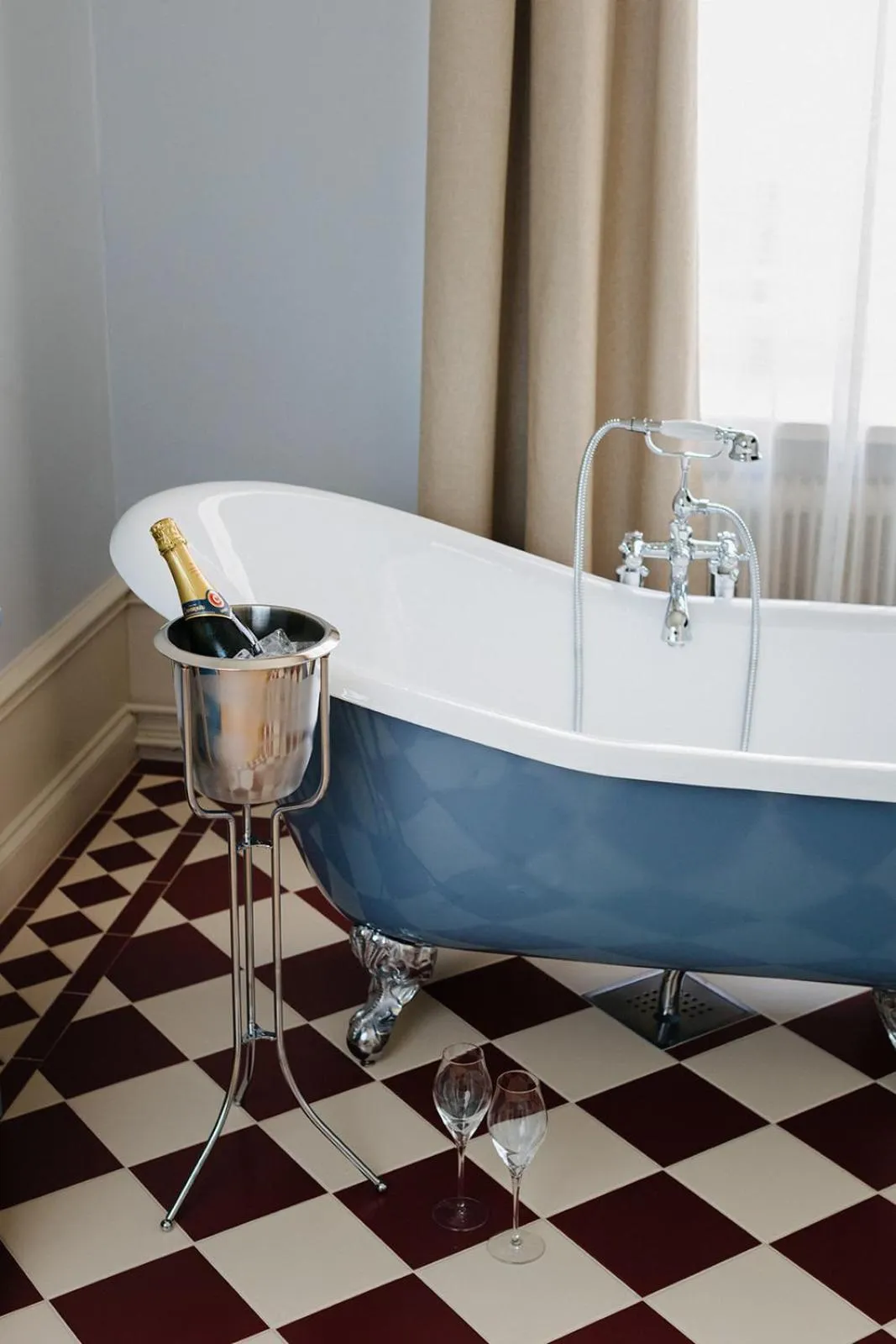 Bath in Hotel Ruth, WorldHotels Crafted