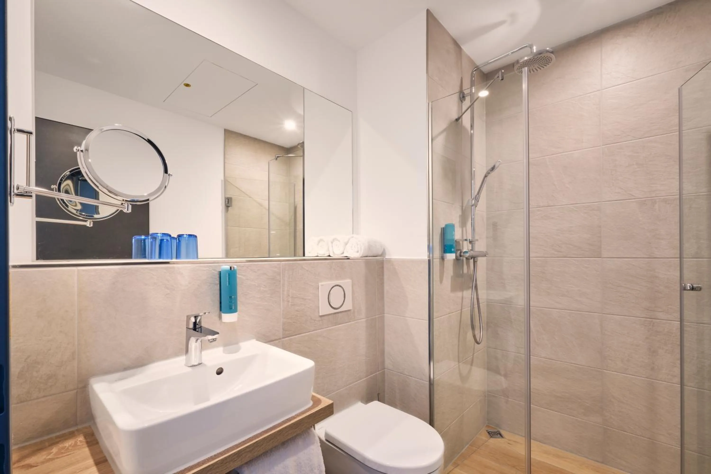 Bathroom in Best Western Hotel Arabellapark Muenchen