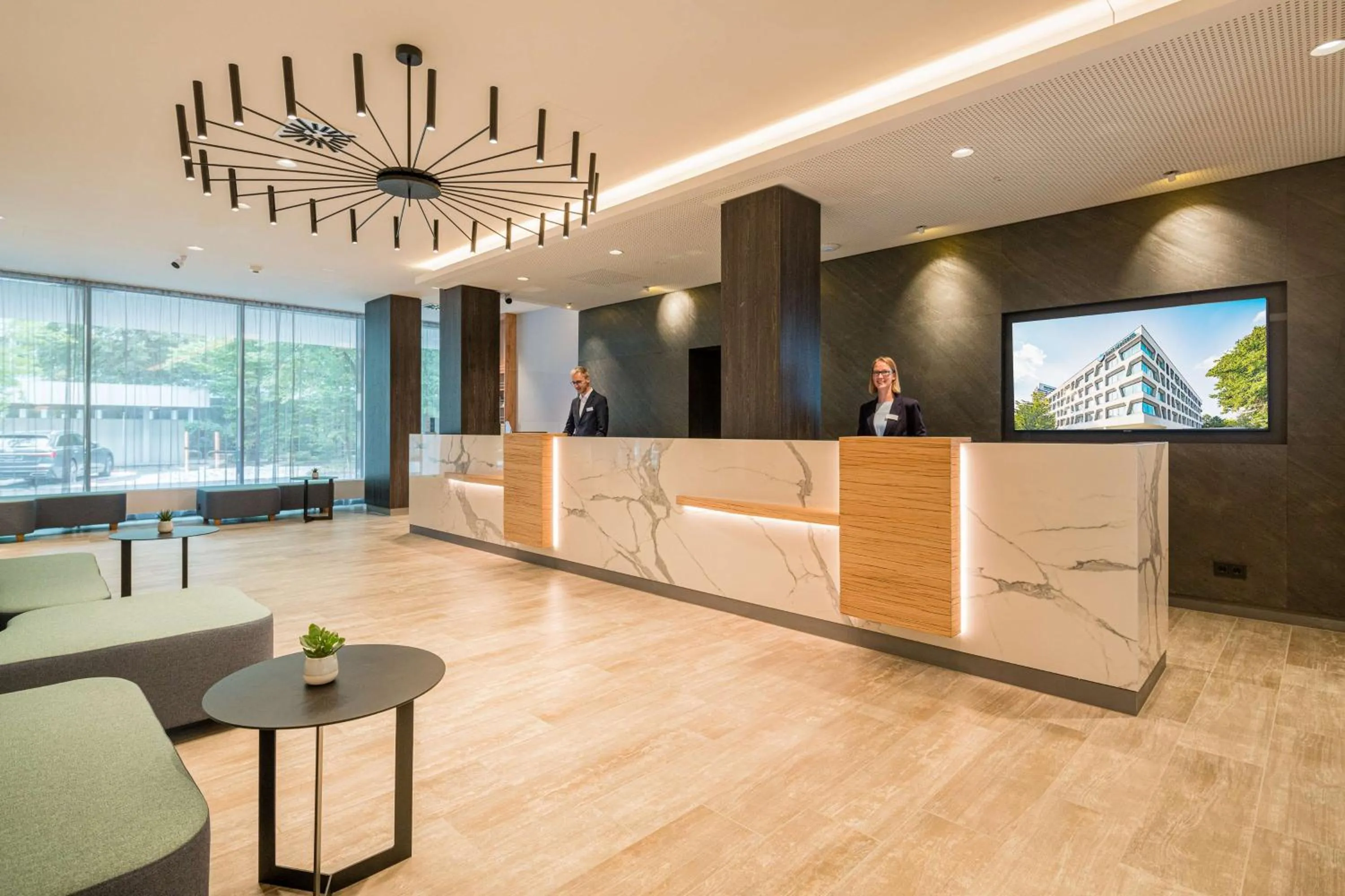 Lobby or reception in Best Western Hotel Arabellapark Muenchen