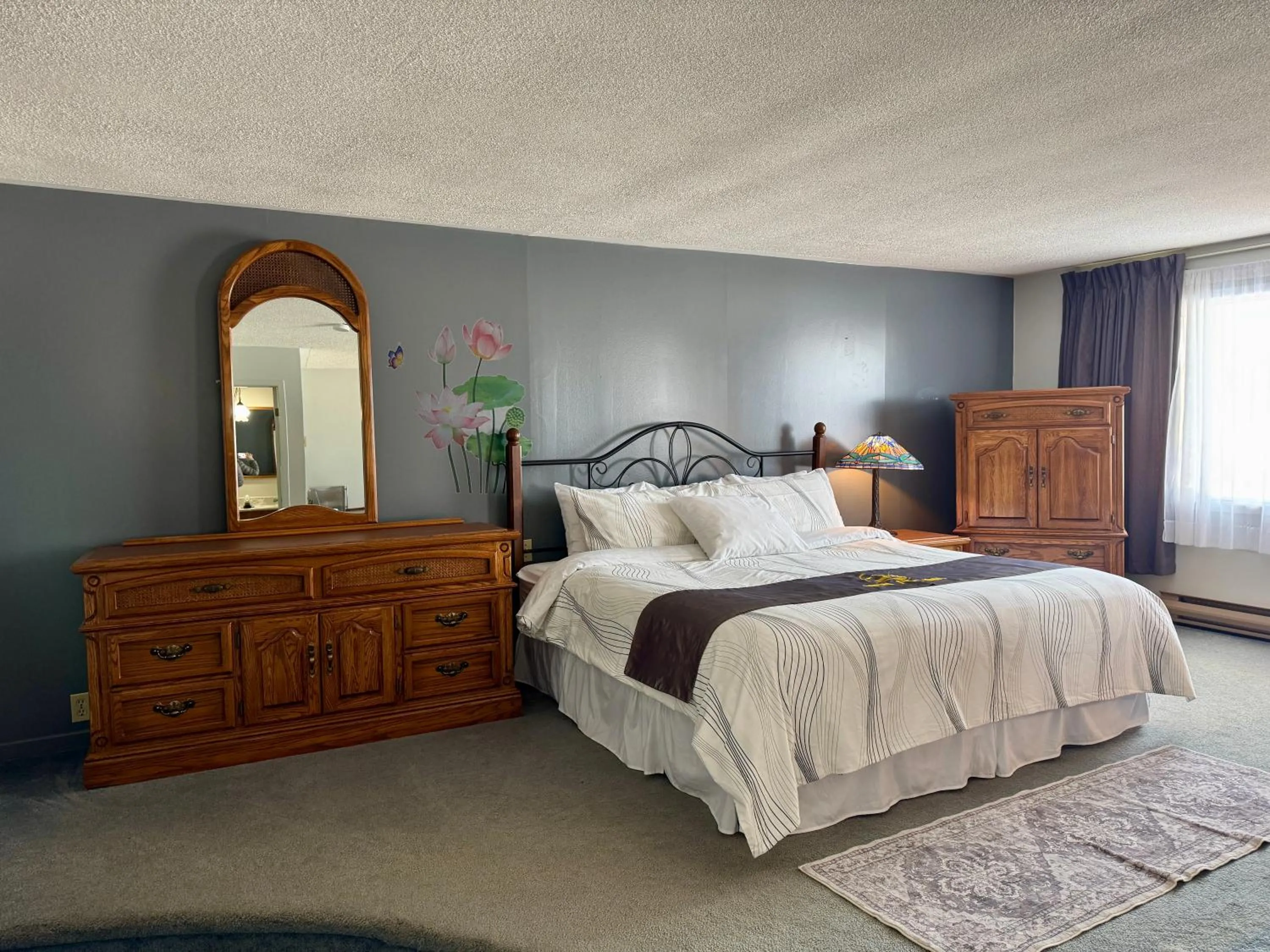 Bed in New Age Inn - Voyageur