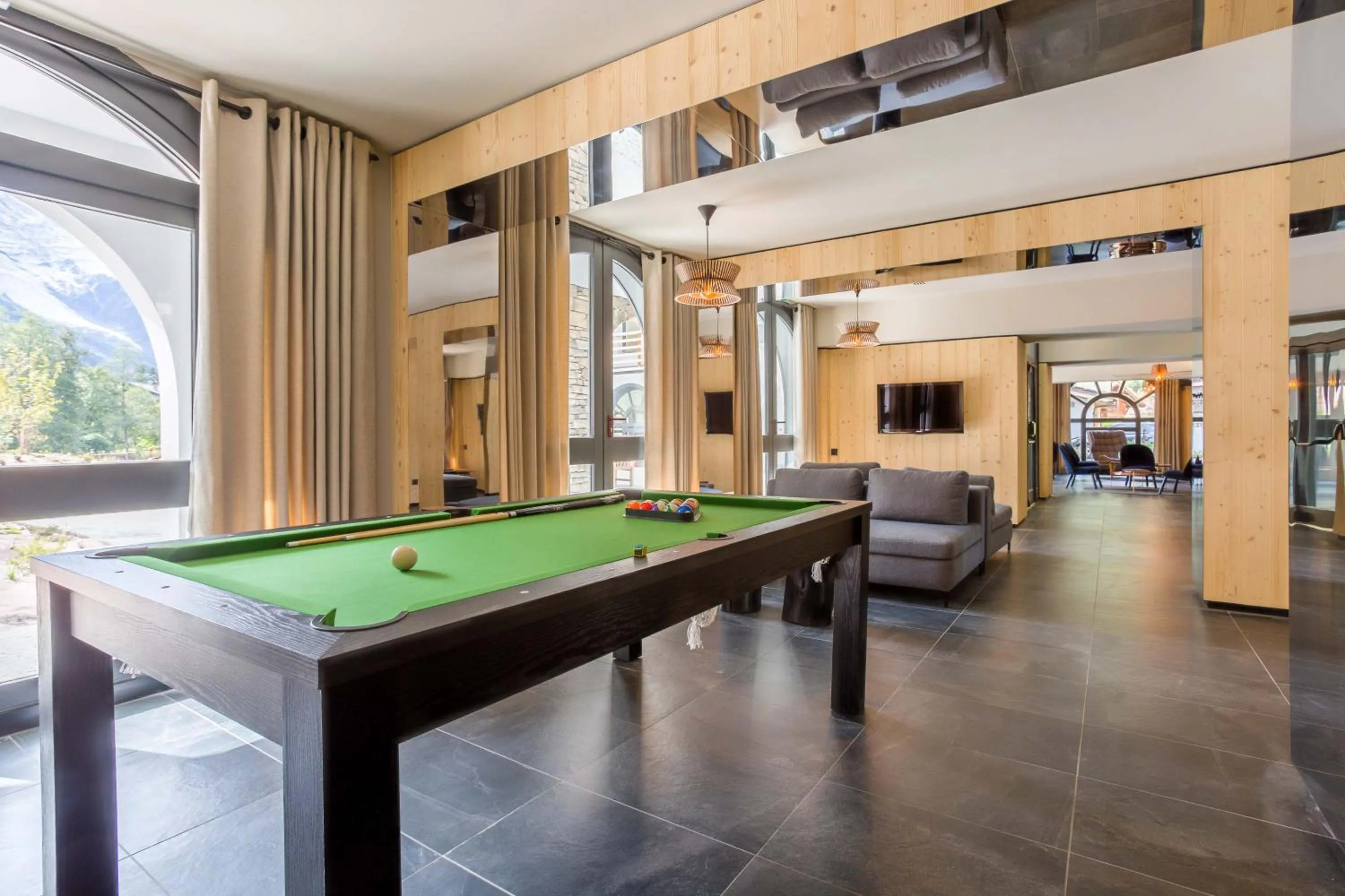Game Room in La Cordee 124 Apartment - Chamonix All Year