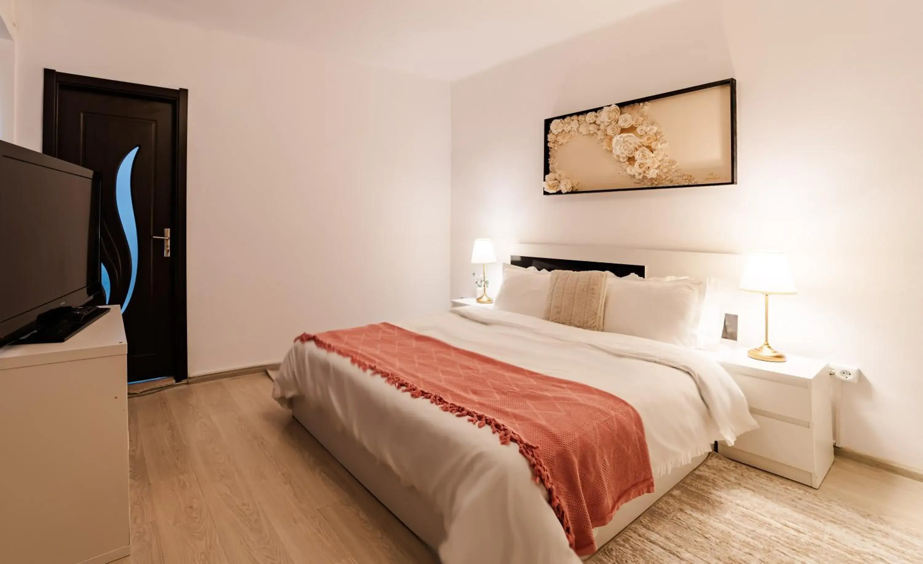 Two-Bedroom Apartment with Interconnected Rooms in ALBERT RESIDENCE Brasov with complimentary parking and 10 percent Food and Drinks Two-Bedroom Apartment with Interconnected Rooms in ALBERT RESIDENCE Brasov with complimentary parking and 10 percent Food and Drinks
