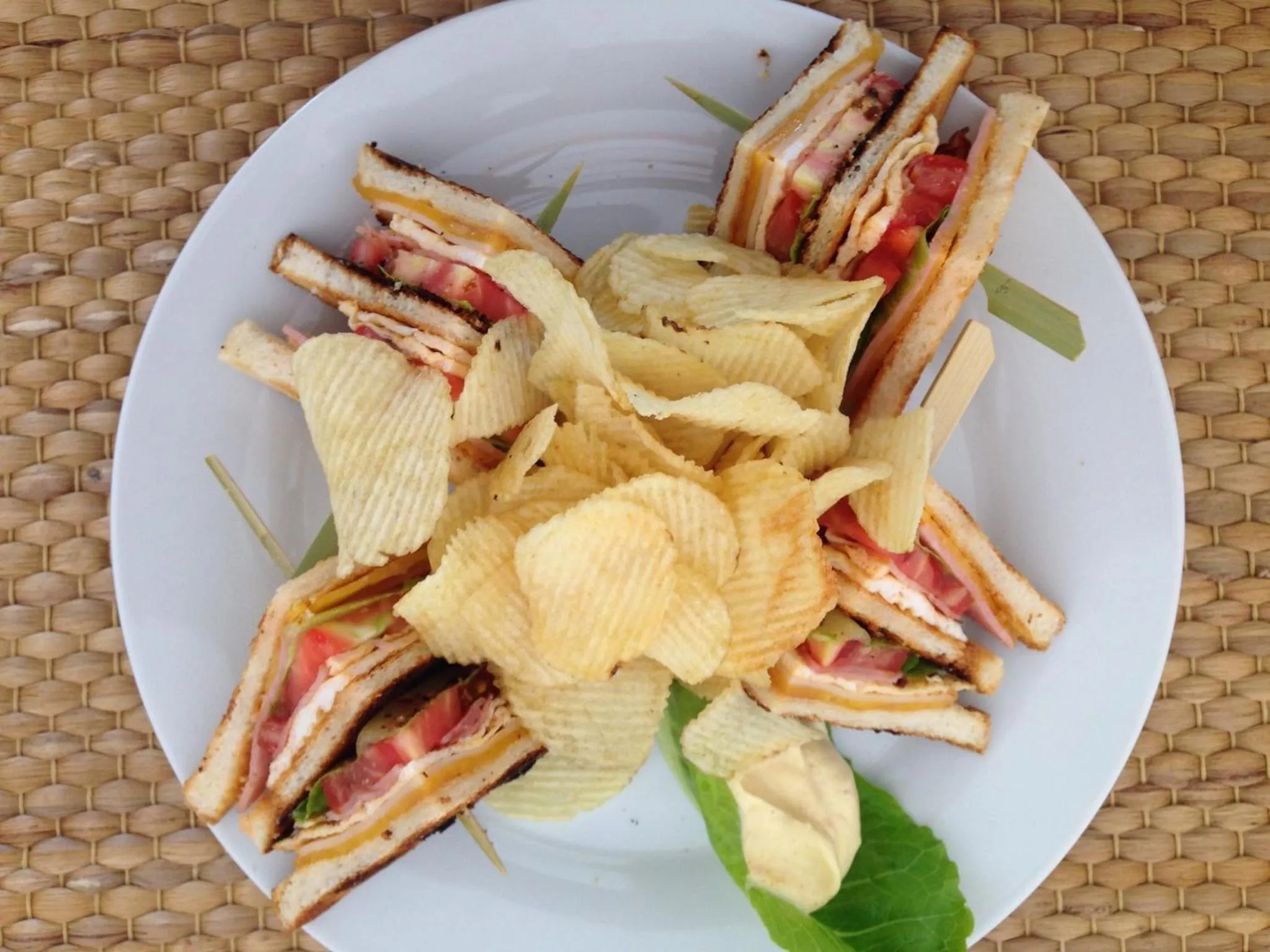 Food and drinks in Nireus Hotel