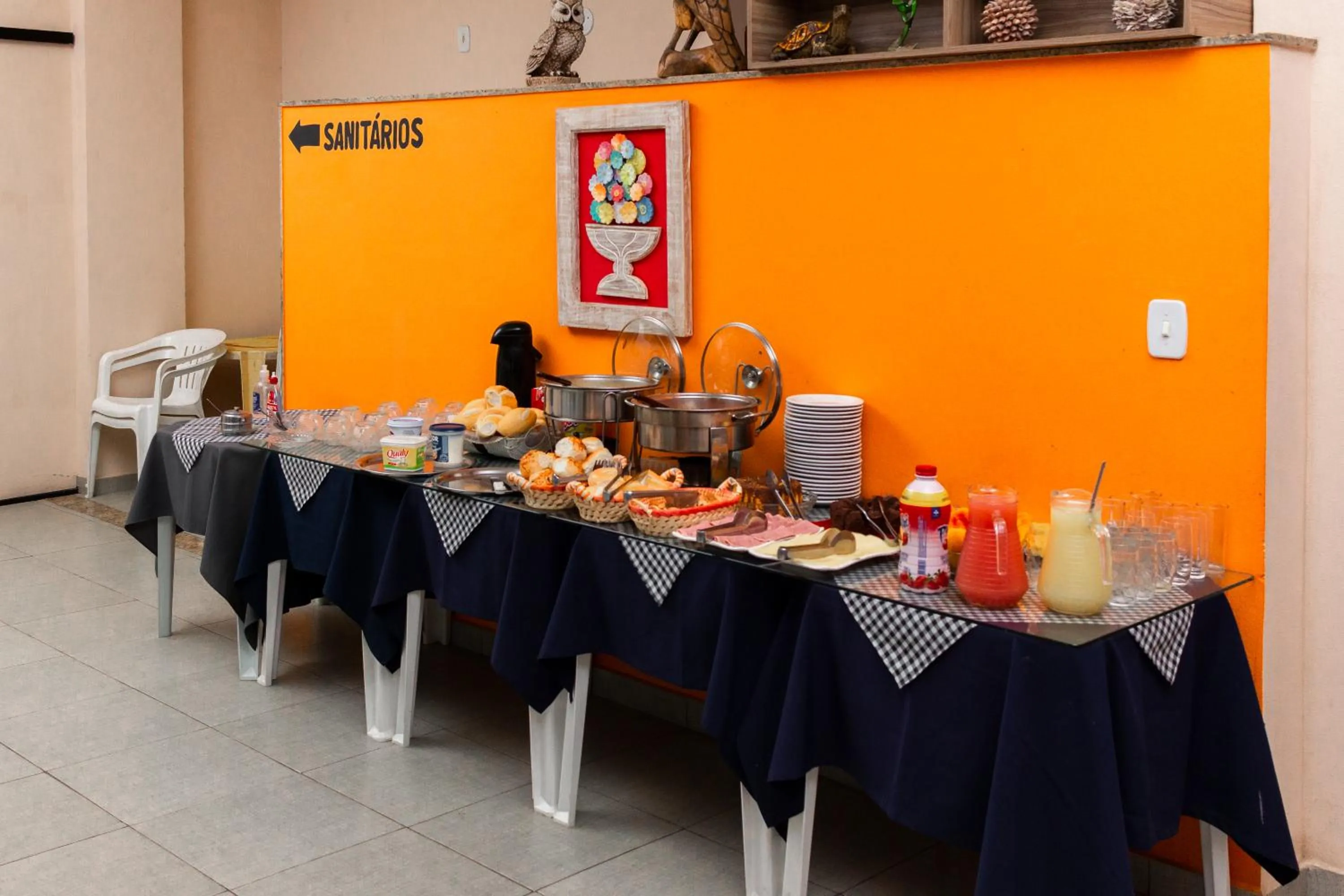 Food and drinks in VOA Pousada Bem Estar