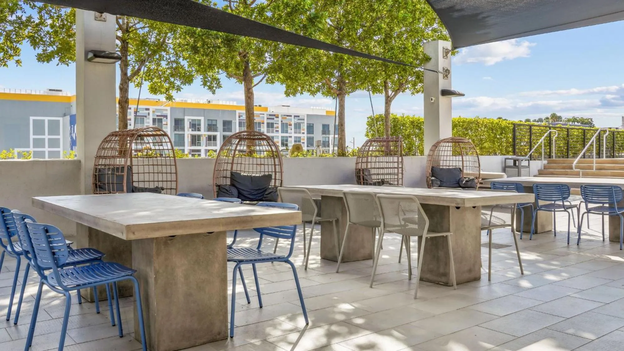 Swimming pool in Sentral Wynwood