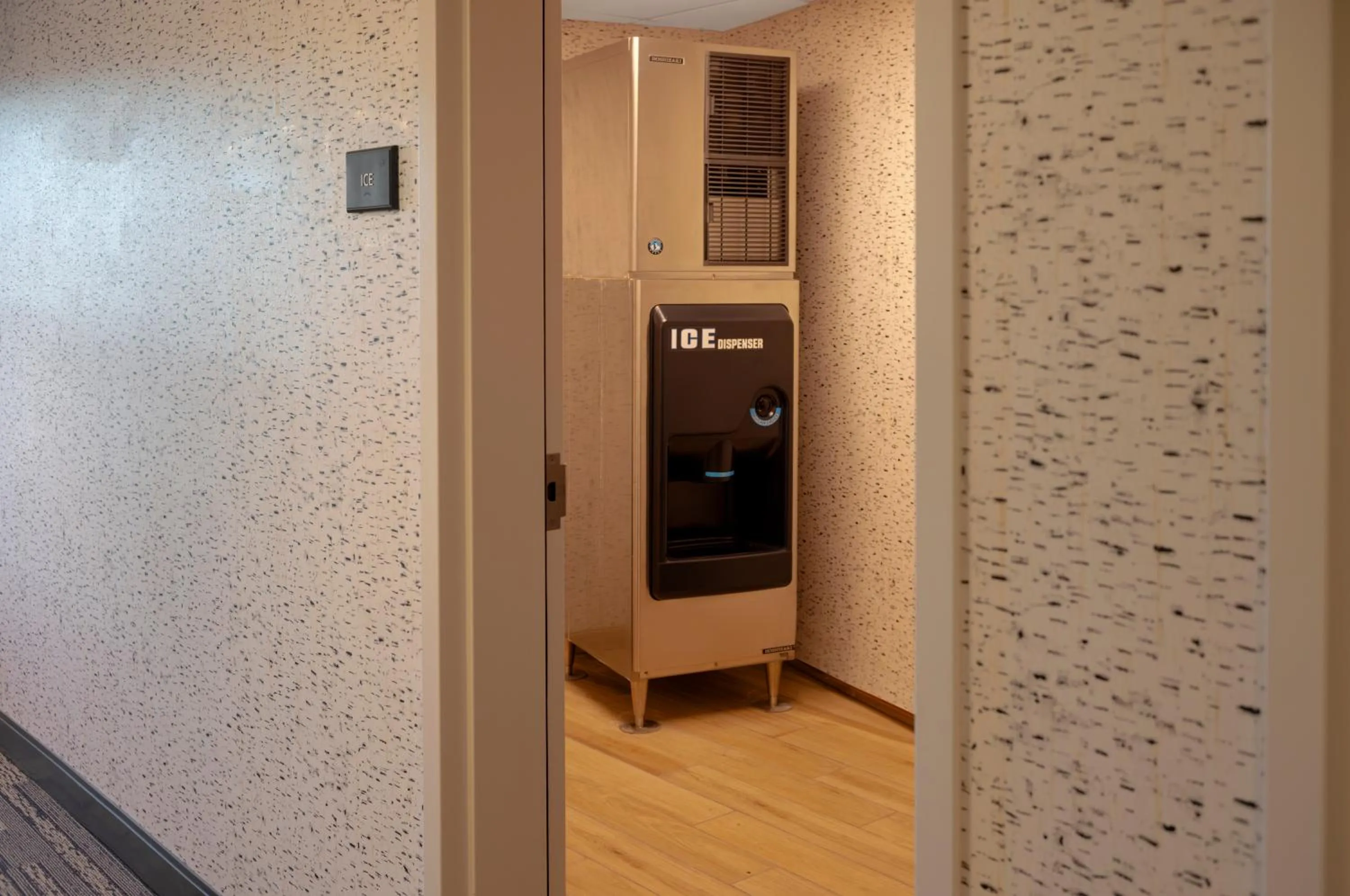 Area and facilities in Snoqualmie Inn by Hotel America