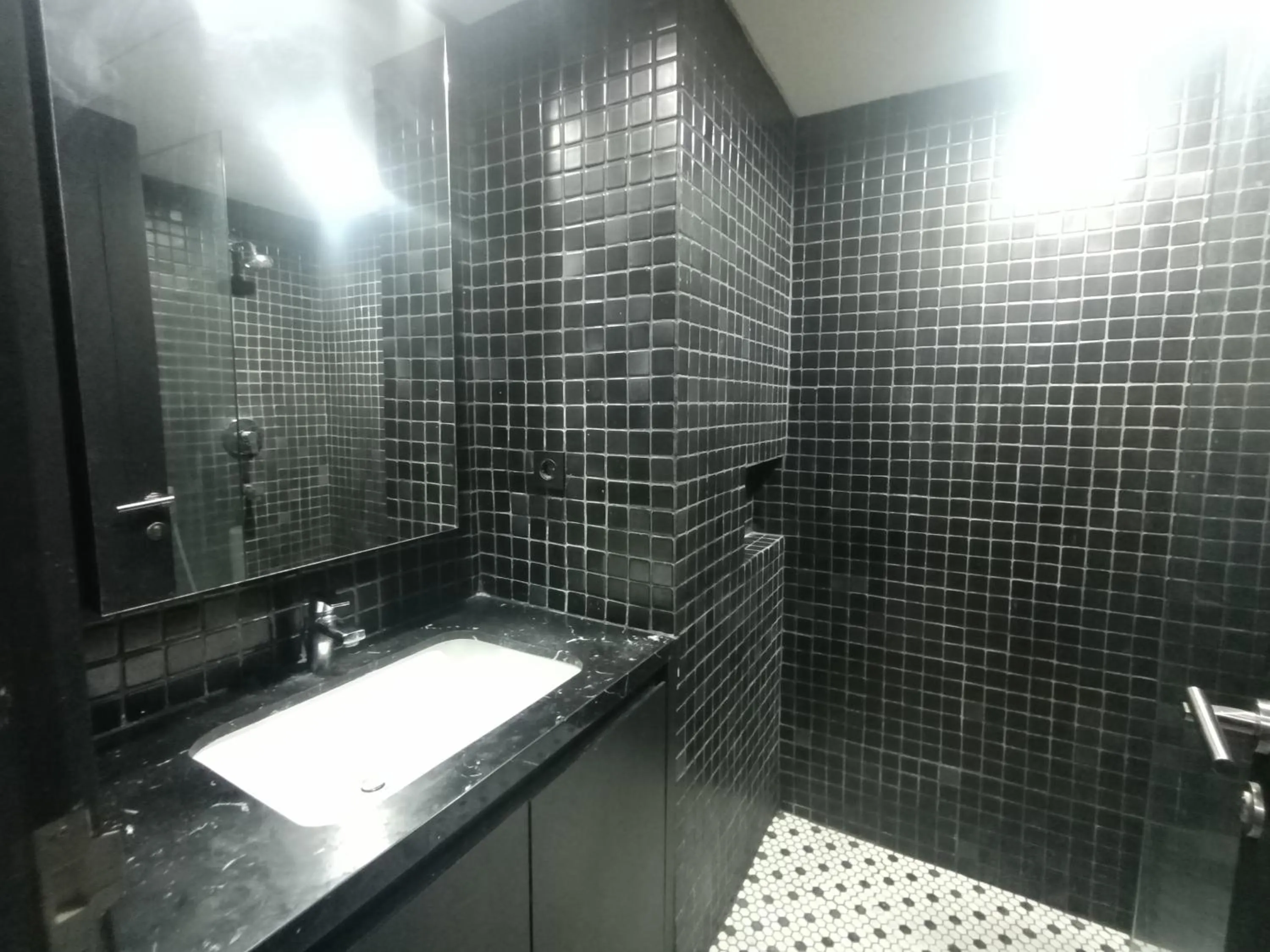 Cozy The H Residence Cawang by Bonzela Property