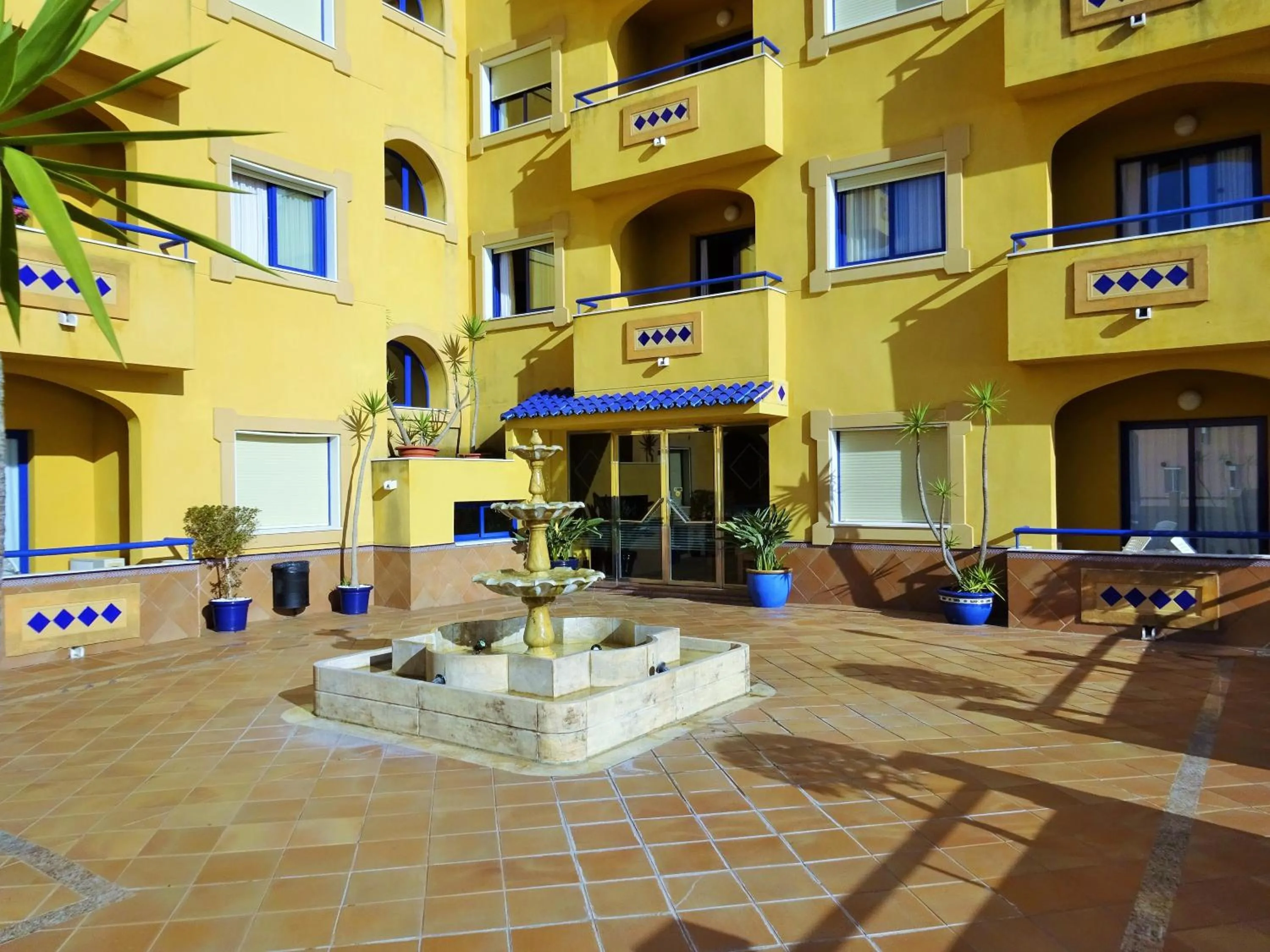 Balcony/Terrace, Property Building in Hotel Vistamar