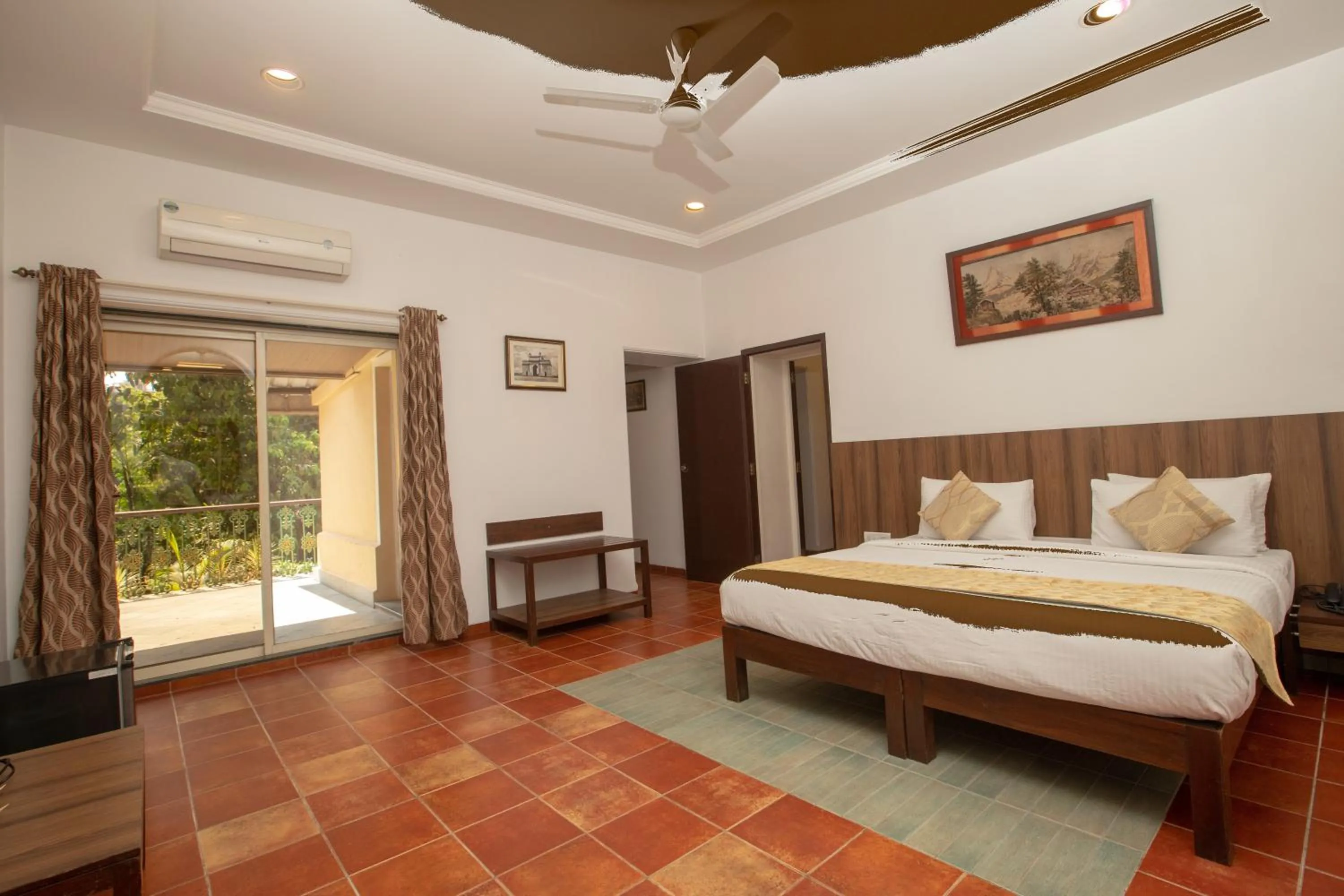 Photo of the whole room, Bed in Zaras Resort Khandala