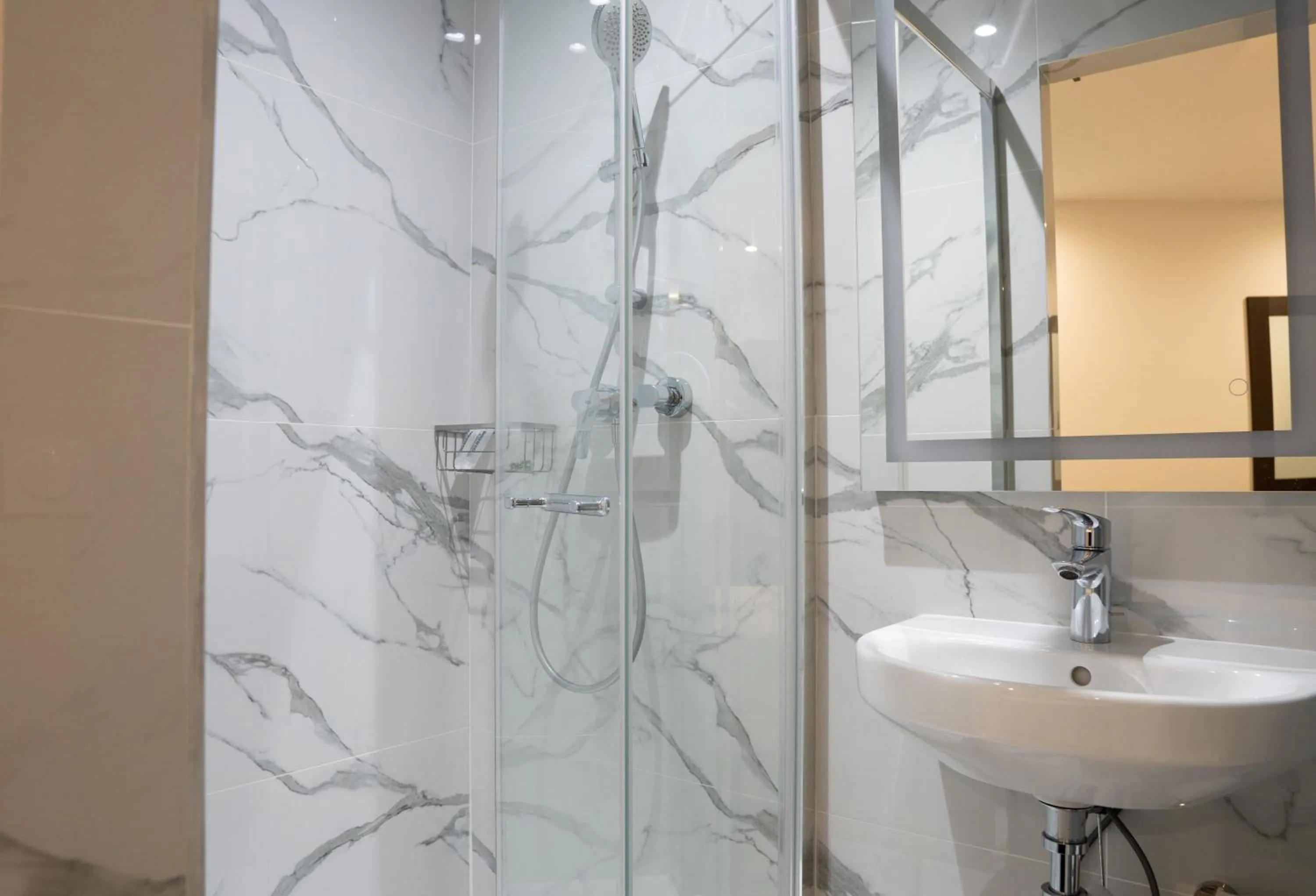 Bathroom in Aero Hotel