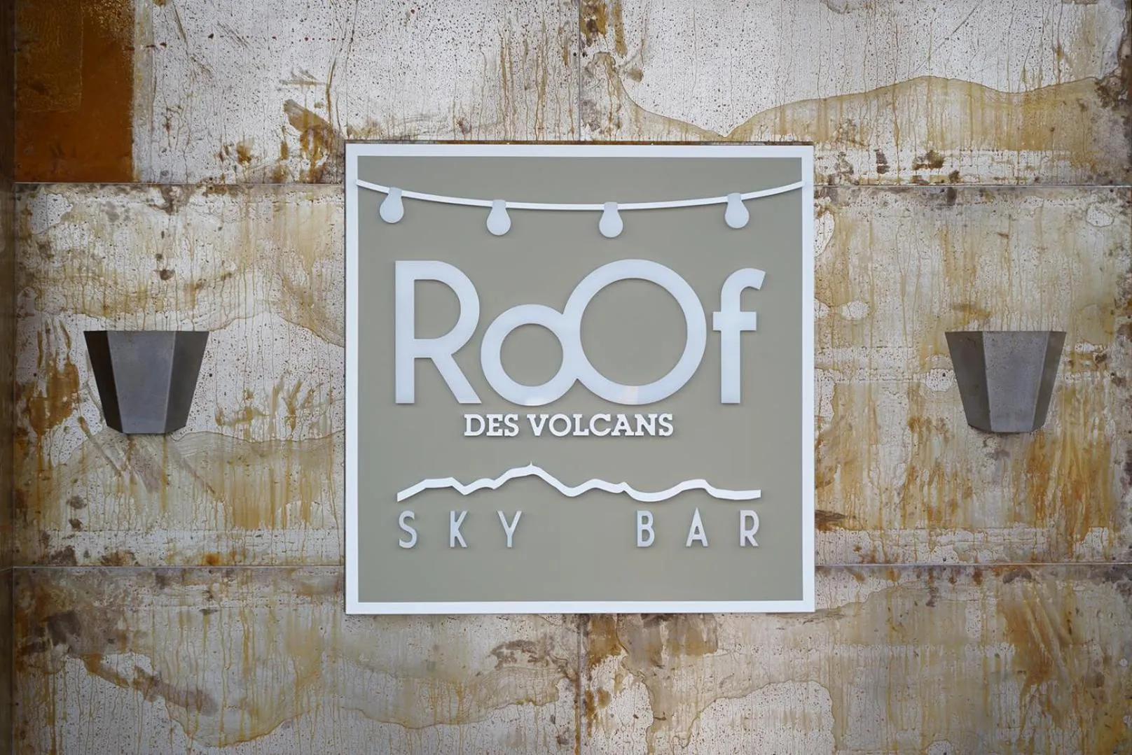 Restaurant/places to eat in B&B HOTEL Clermont-Ferrand A71-A75 La Méridienne