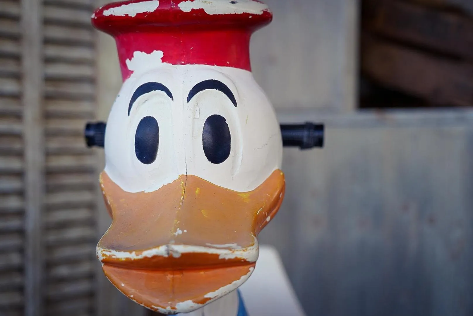 Decorative detail in B&B HOTEL Clermont-Ferrand A71-A75 La Méridienne