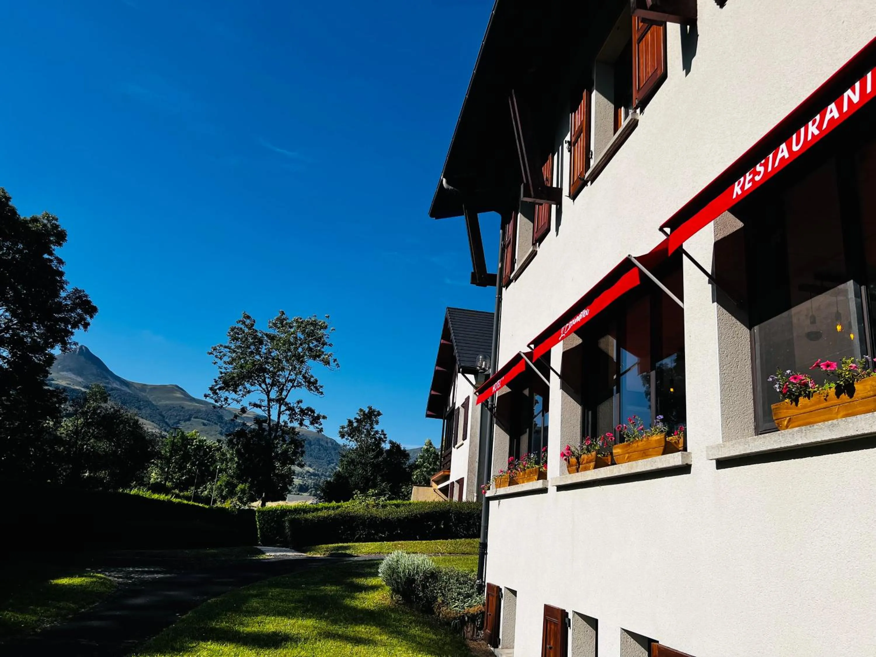 Property building in L'Escoundillou