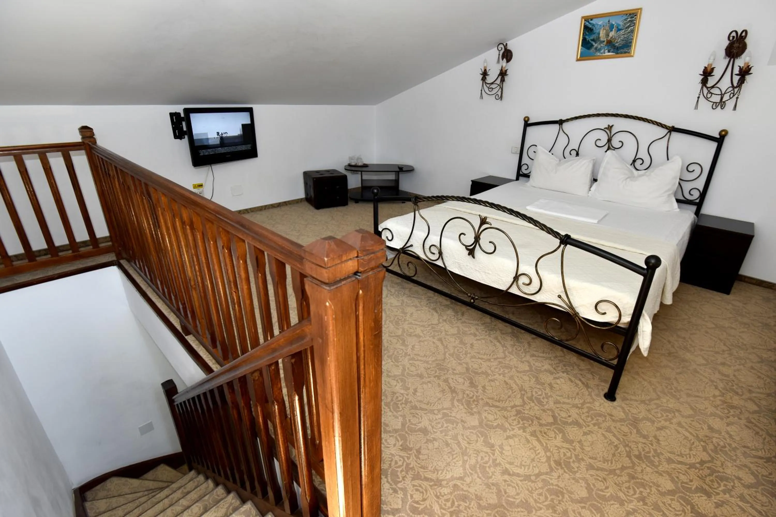 TV and multimedia, Bed in Conac Bavaria