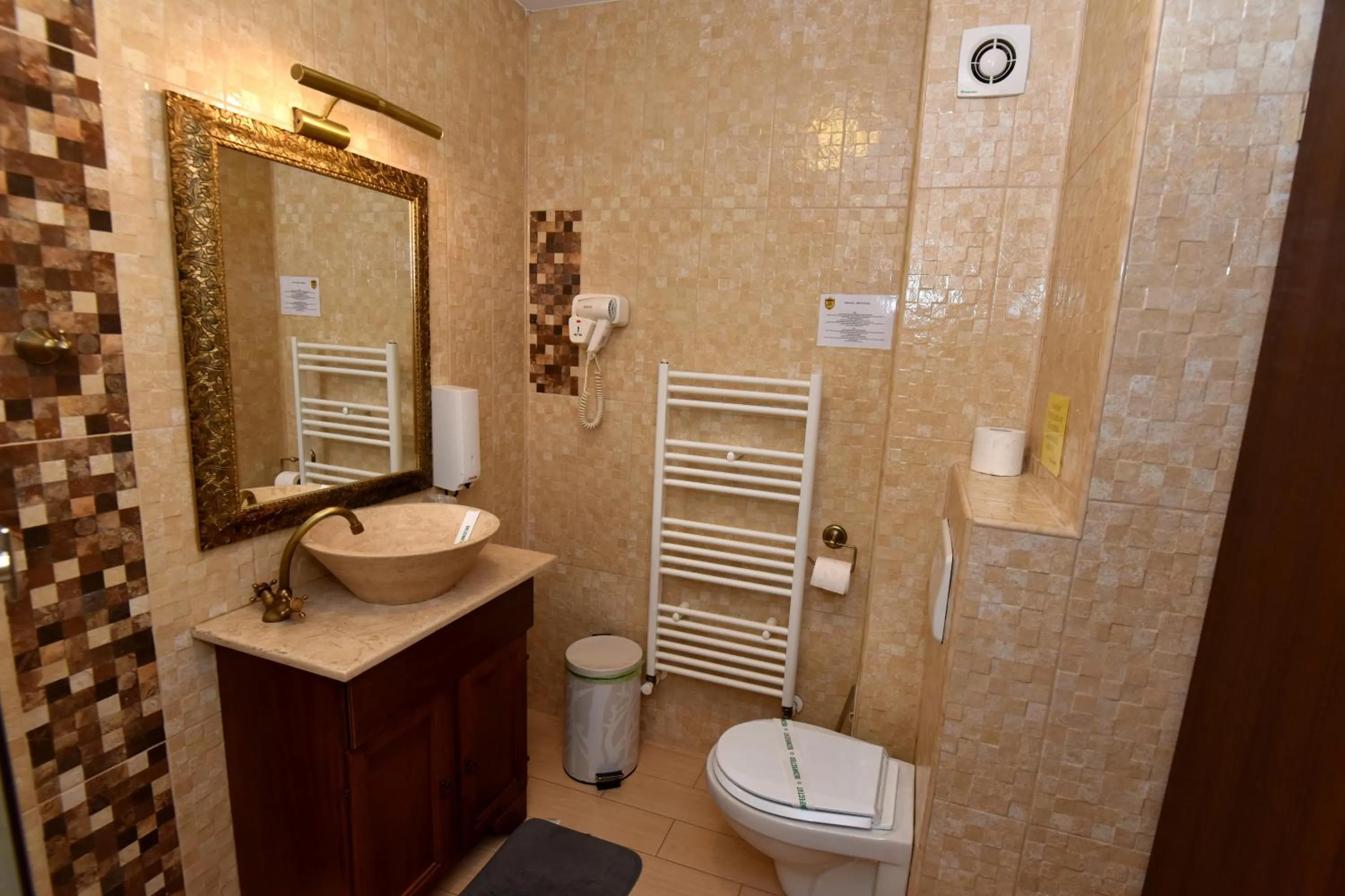 Shower in Conac Bavaria