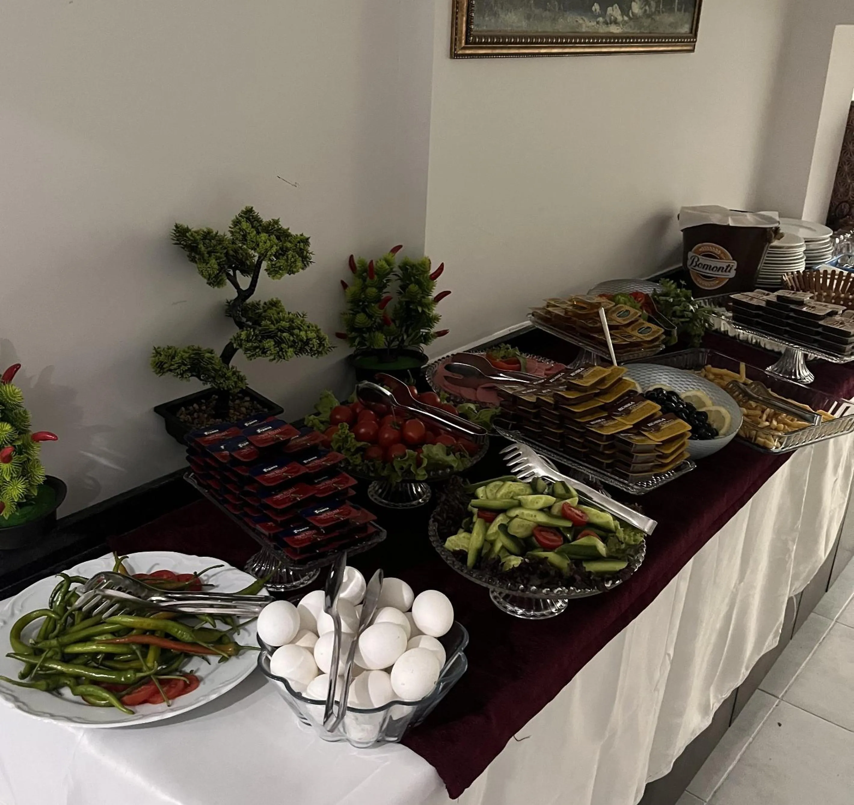 Buffet breakfast in Babil Hotel