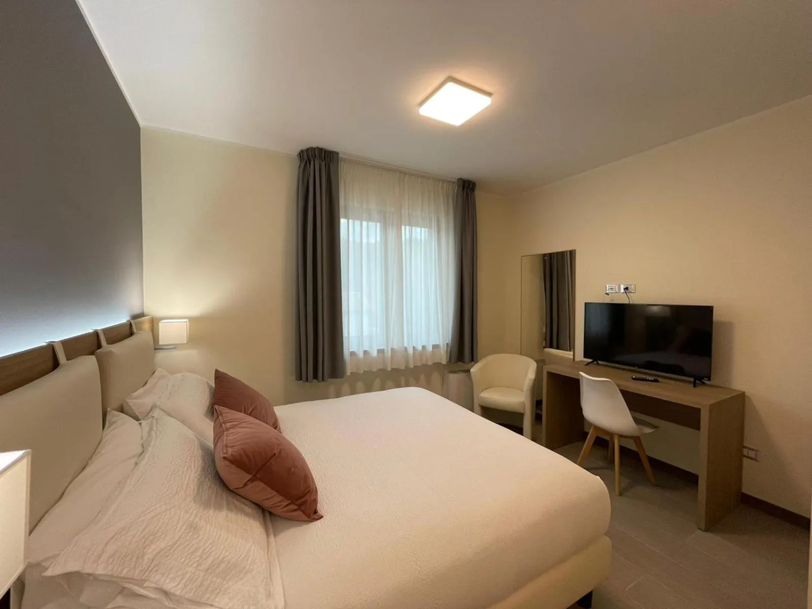 Bedroom, Bed in Arvo Residence Sila Lorica