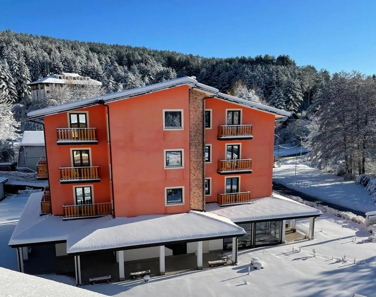 Winter in Arvo Residence Sila Lorica