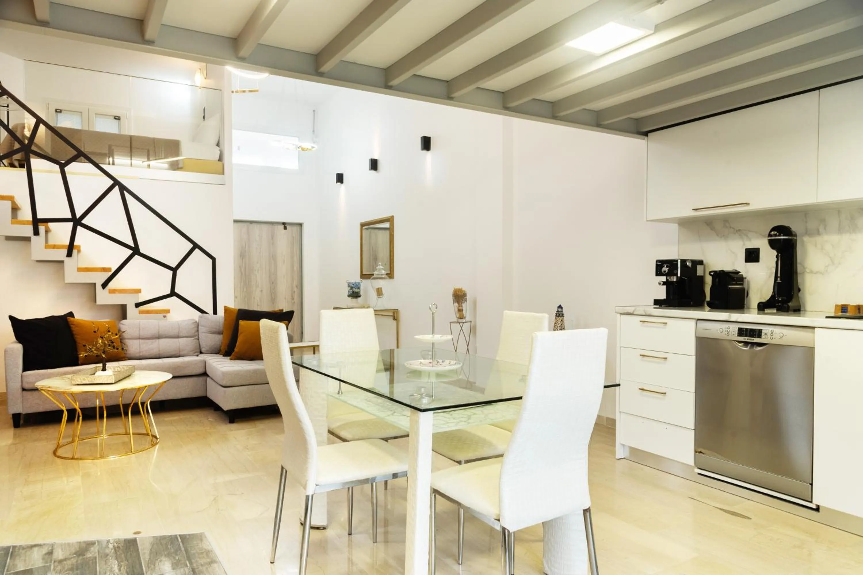 Kitchen or kitchenette in Victoria's Suites Corfu