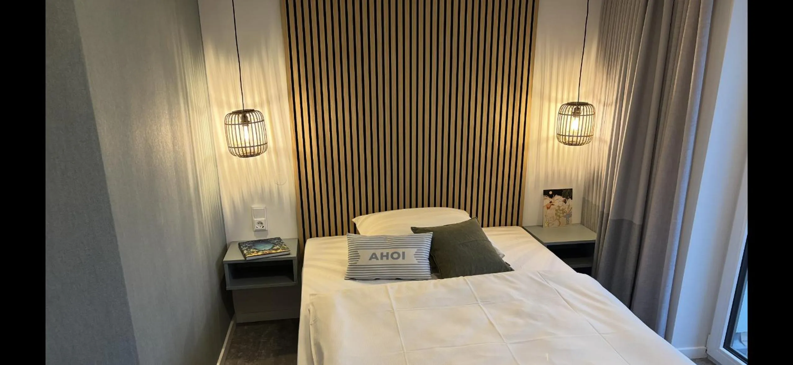 Bed in Hotel Strandhus