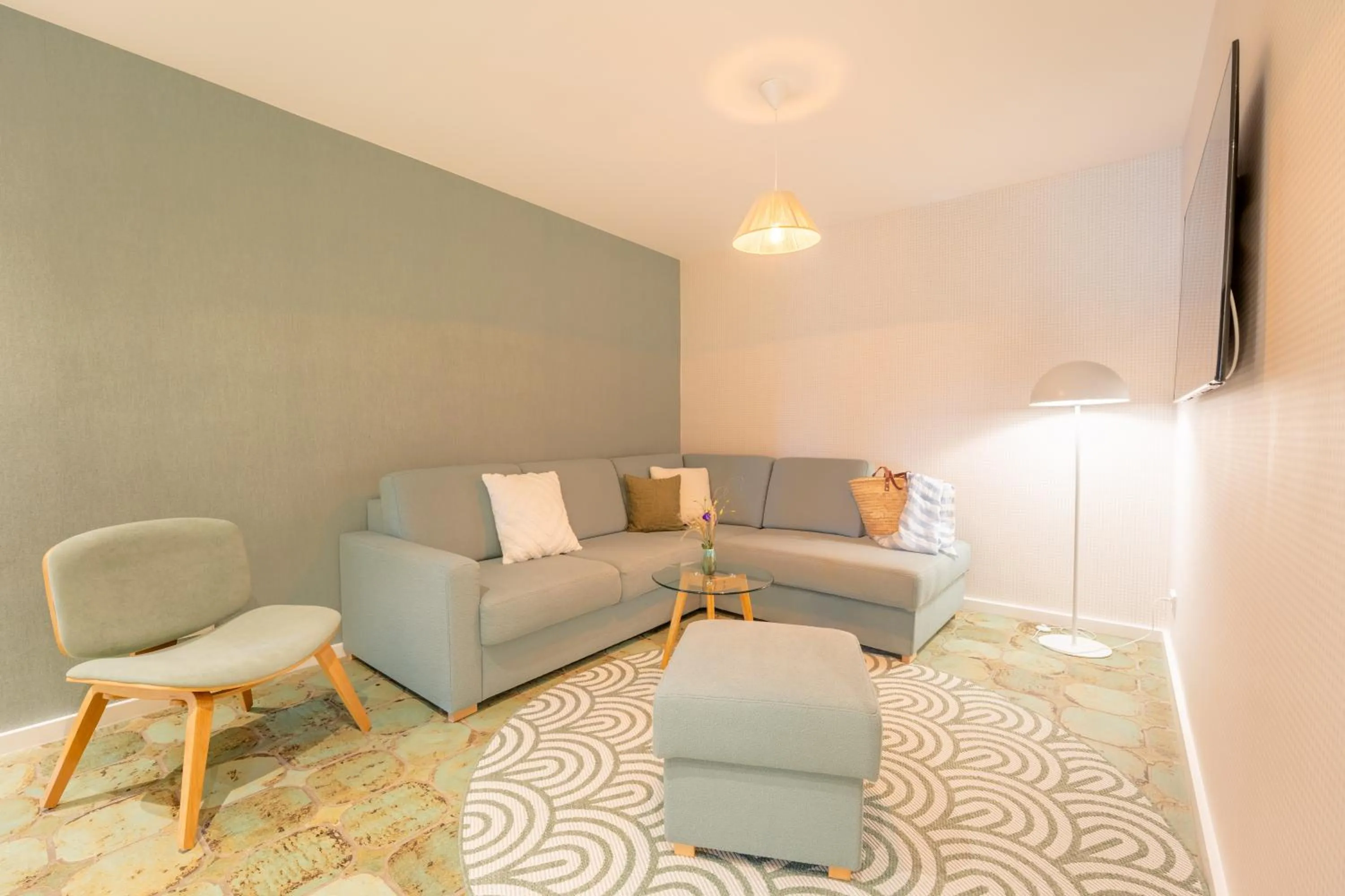 TV and multimedia in Hotel Strandhus