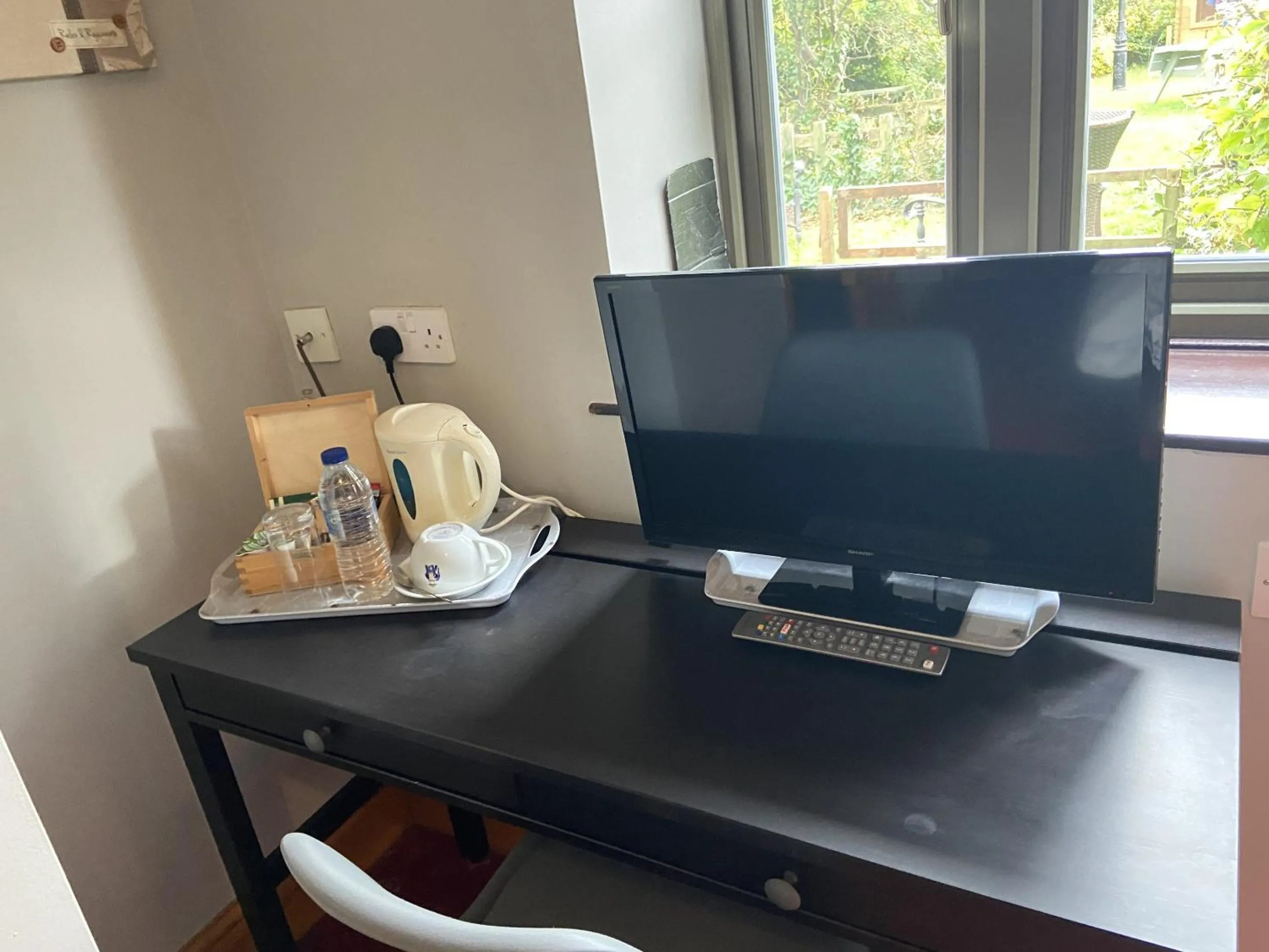 Bedroom in The Babbling Brook